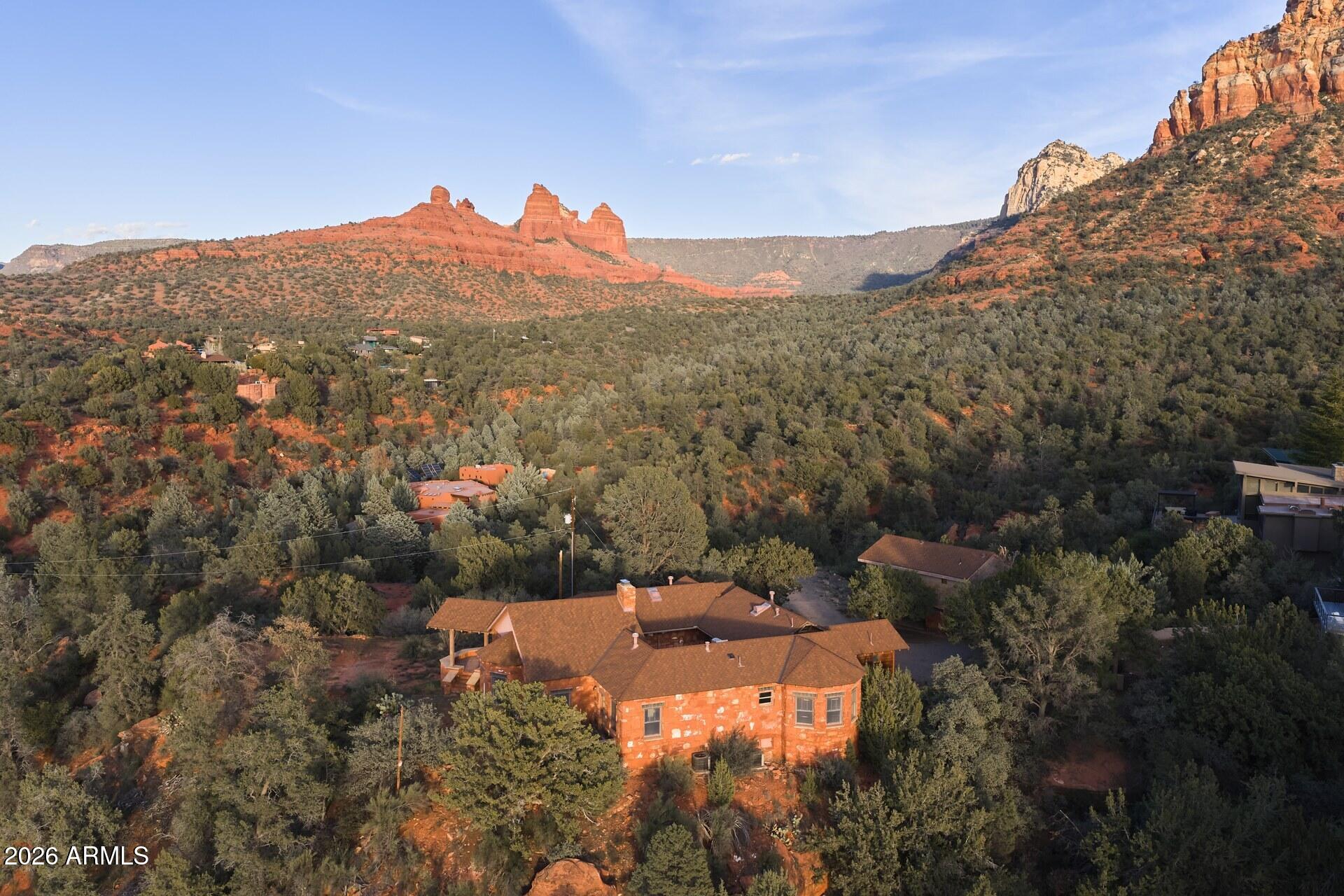 RED ROCK CREEK - Residential