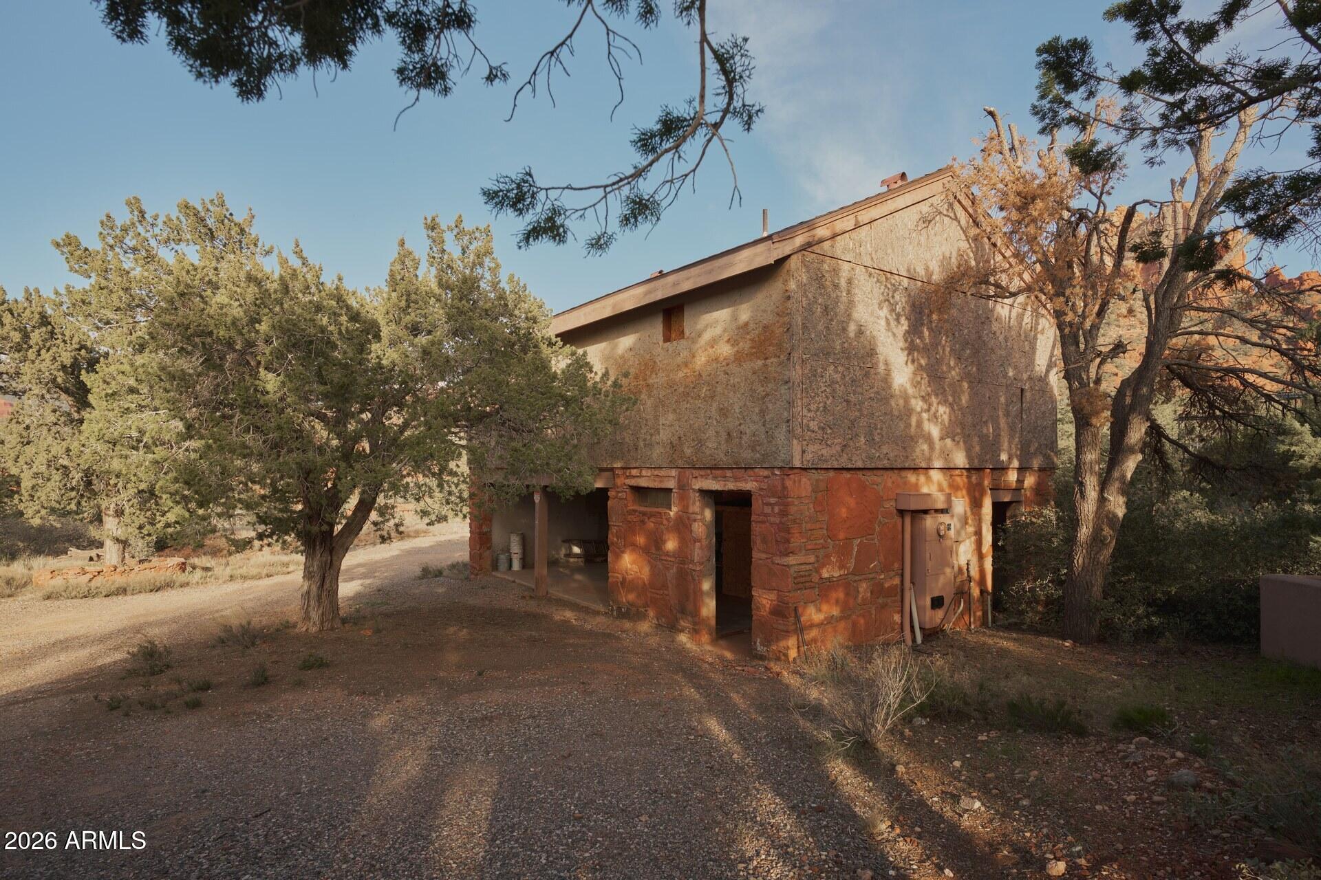 RED ROCK CREEK - Residential