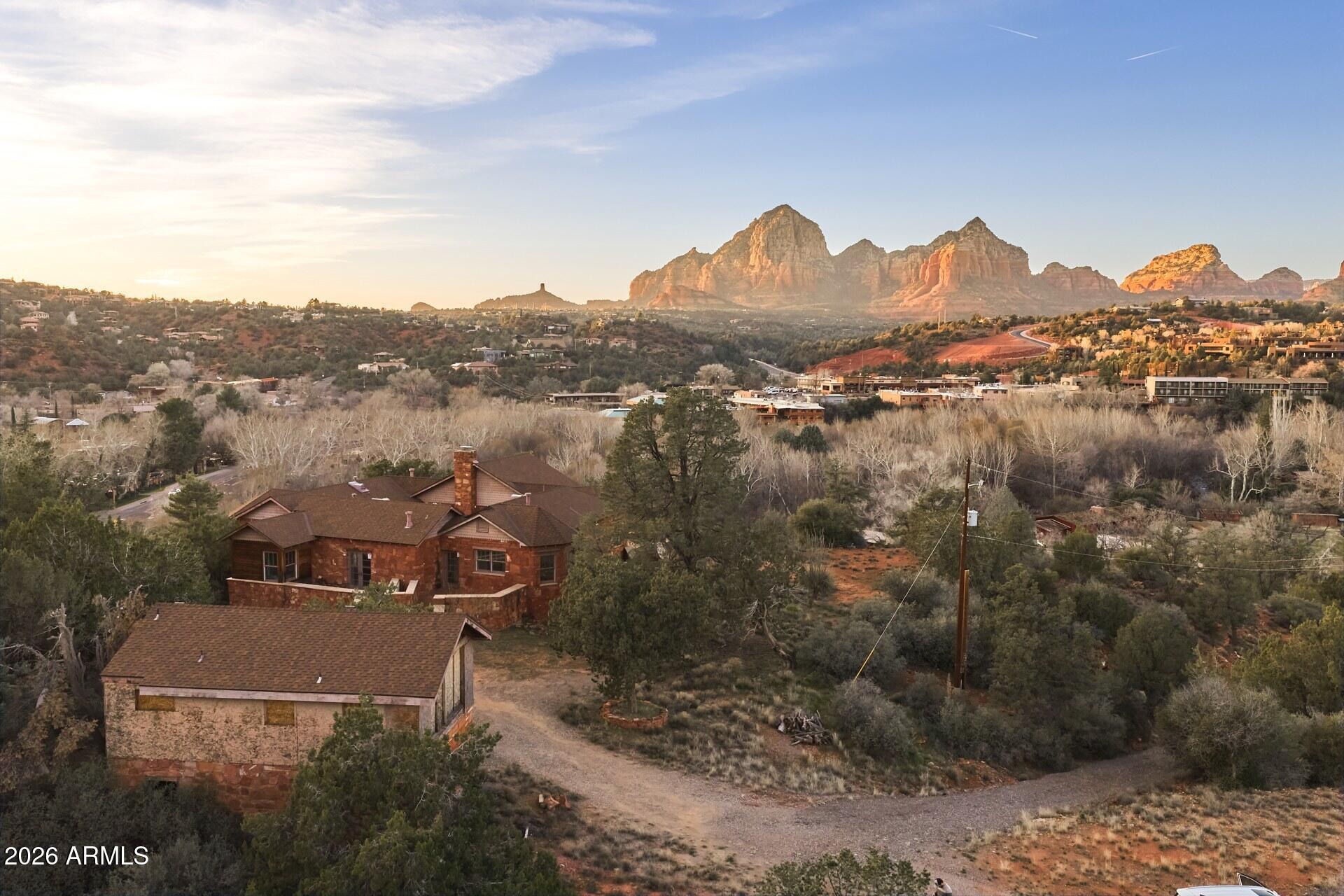 RED ROCK CREEK - Residential