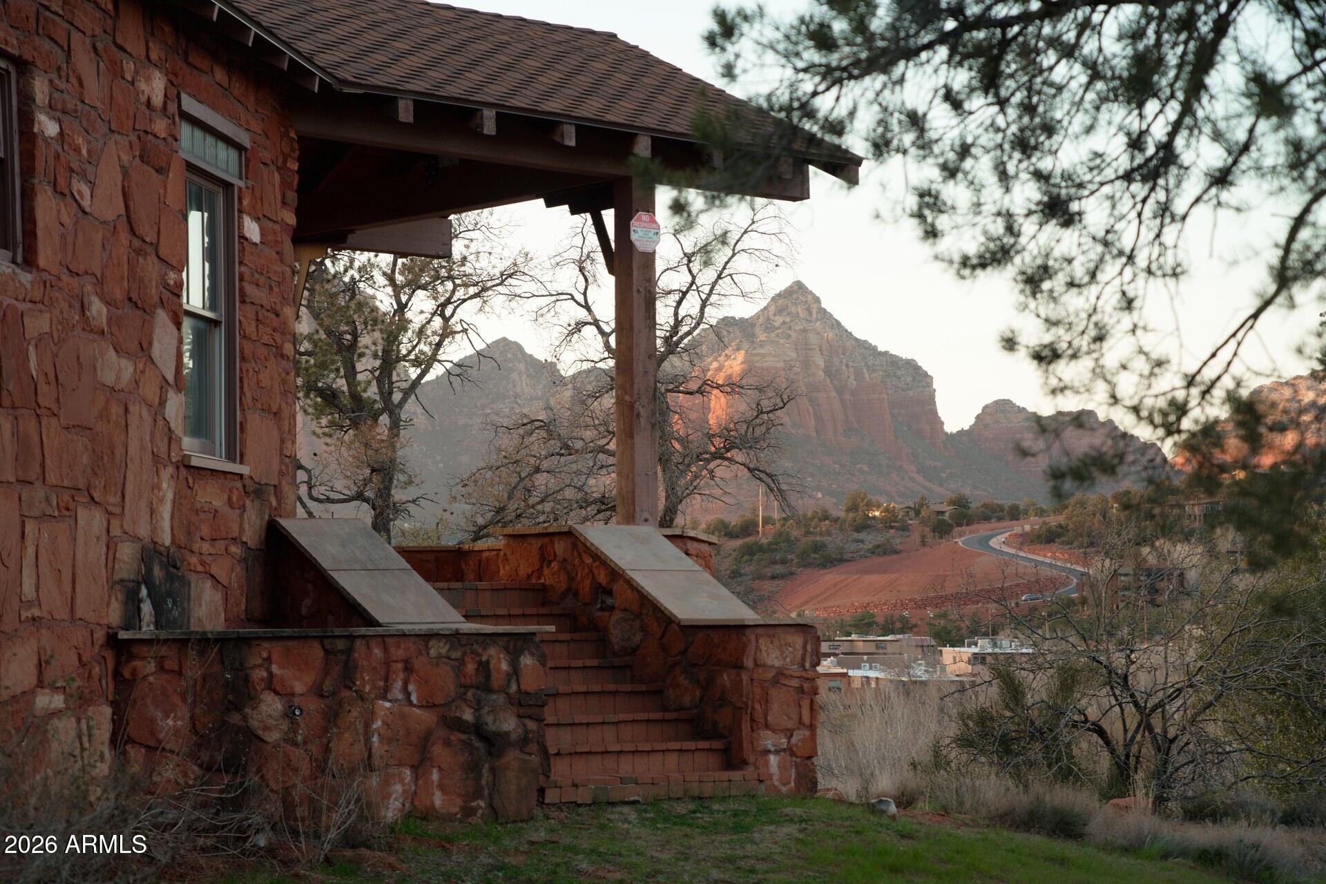 RED ROCK CREEK - Residential