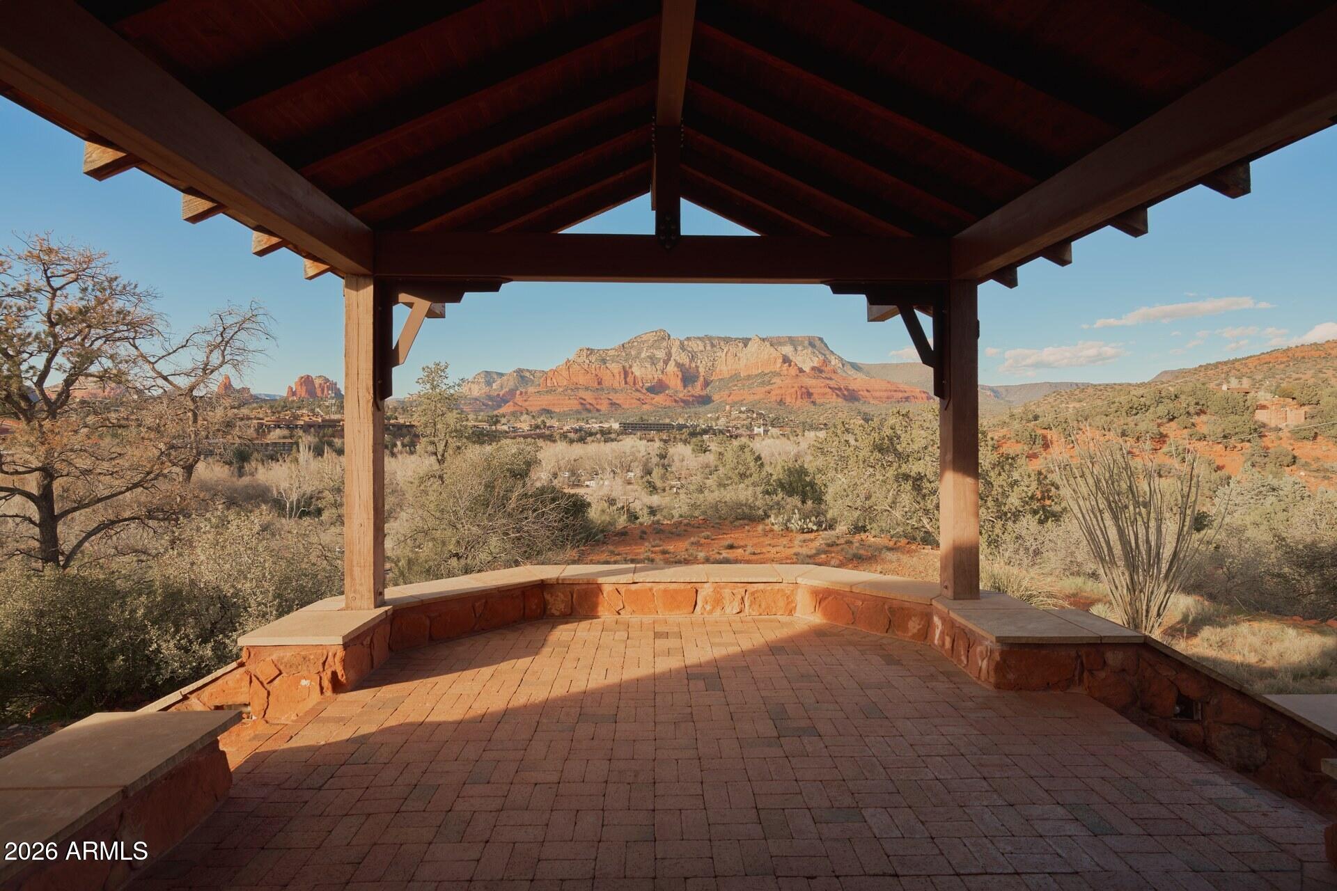 RED ROCK CREEK - Residential