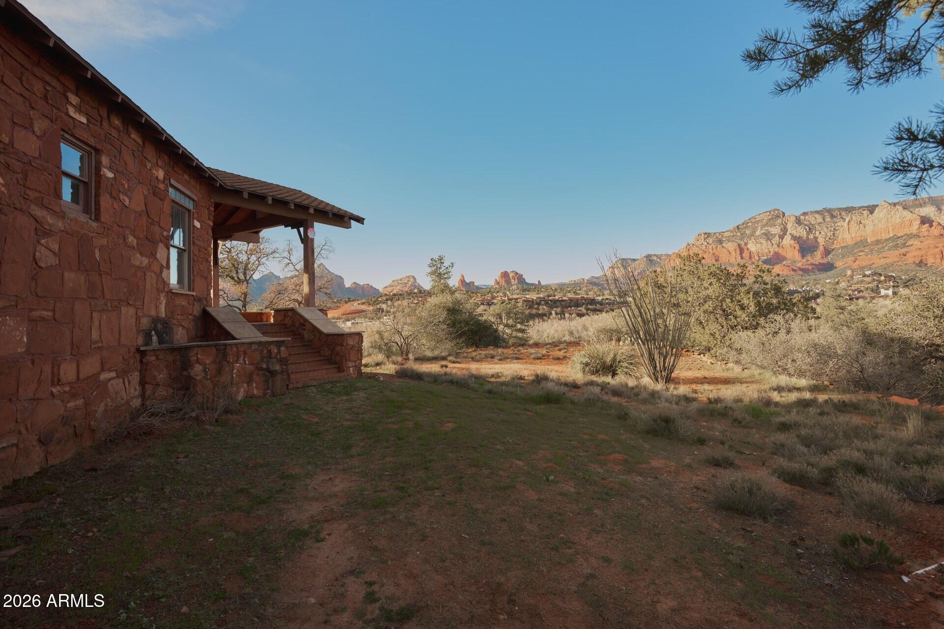 RED ROCK CREEK - Residential