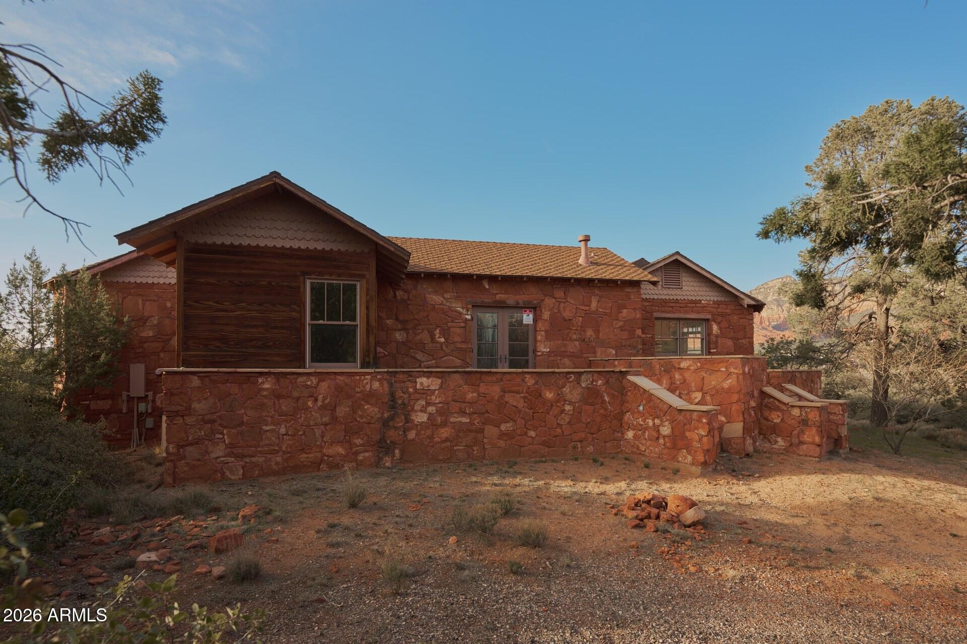 RED ROCK CREEK - Residential