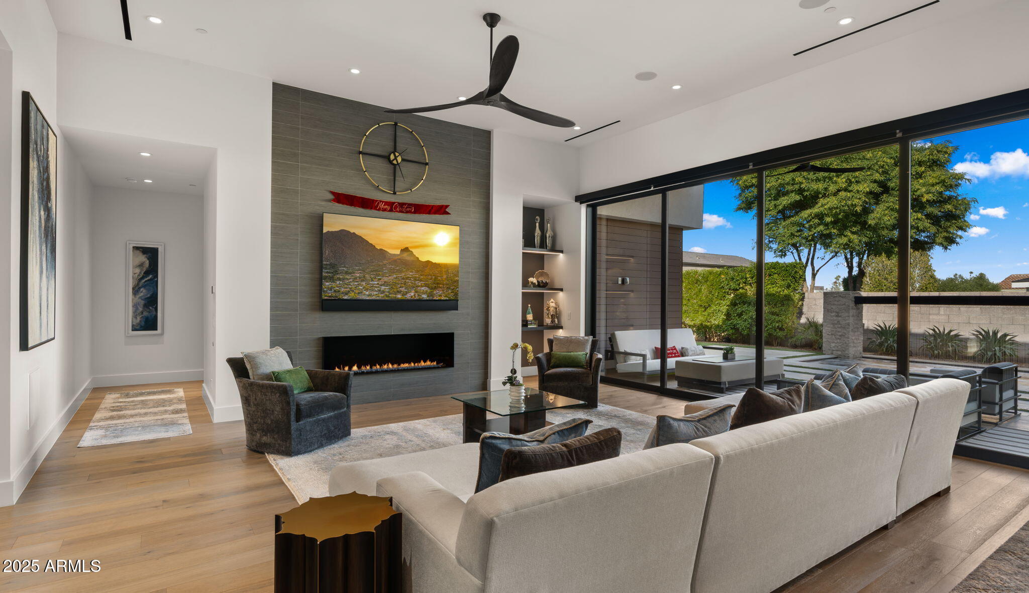 RITZ-CARLTON PARCEL B - Residential