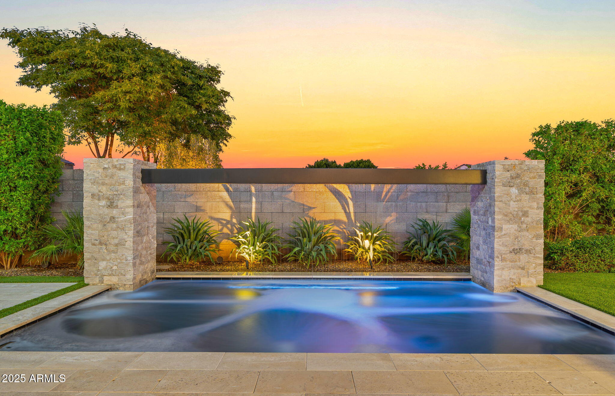 RITZ-CARLTON PARCEL B - Residential