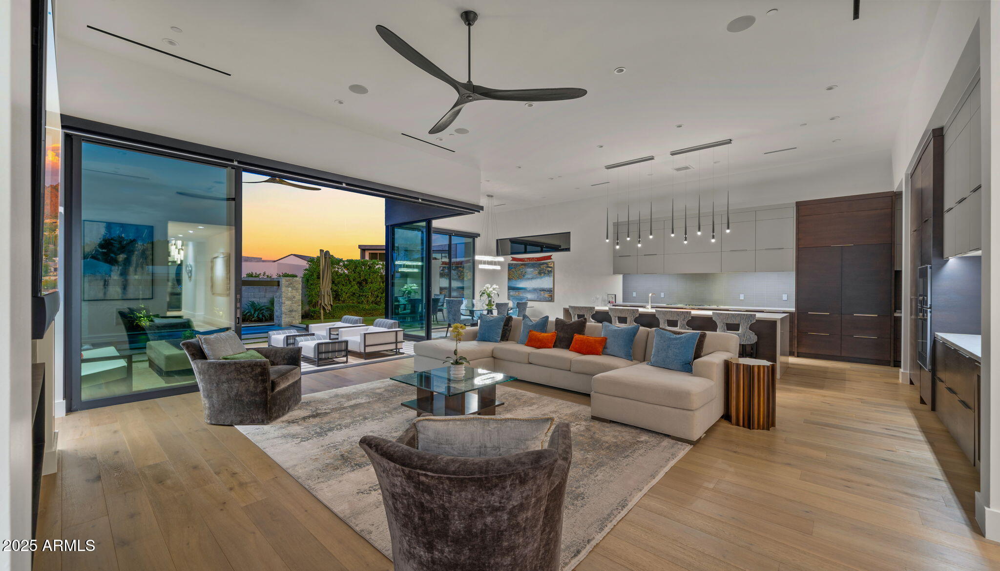 RITZ-CARLTON PARCEL B - Residential