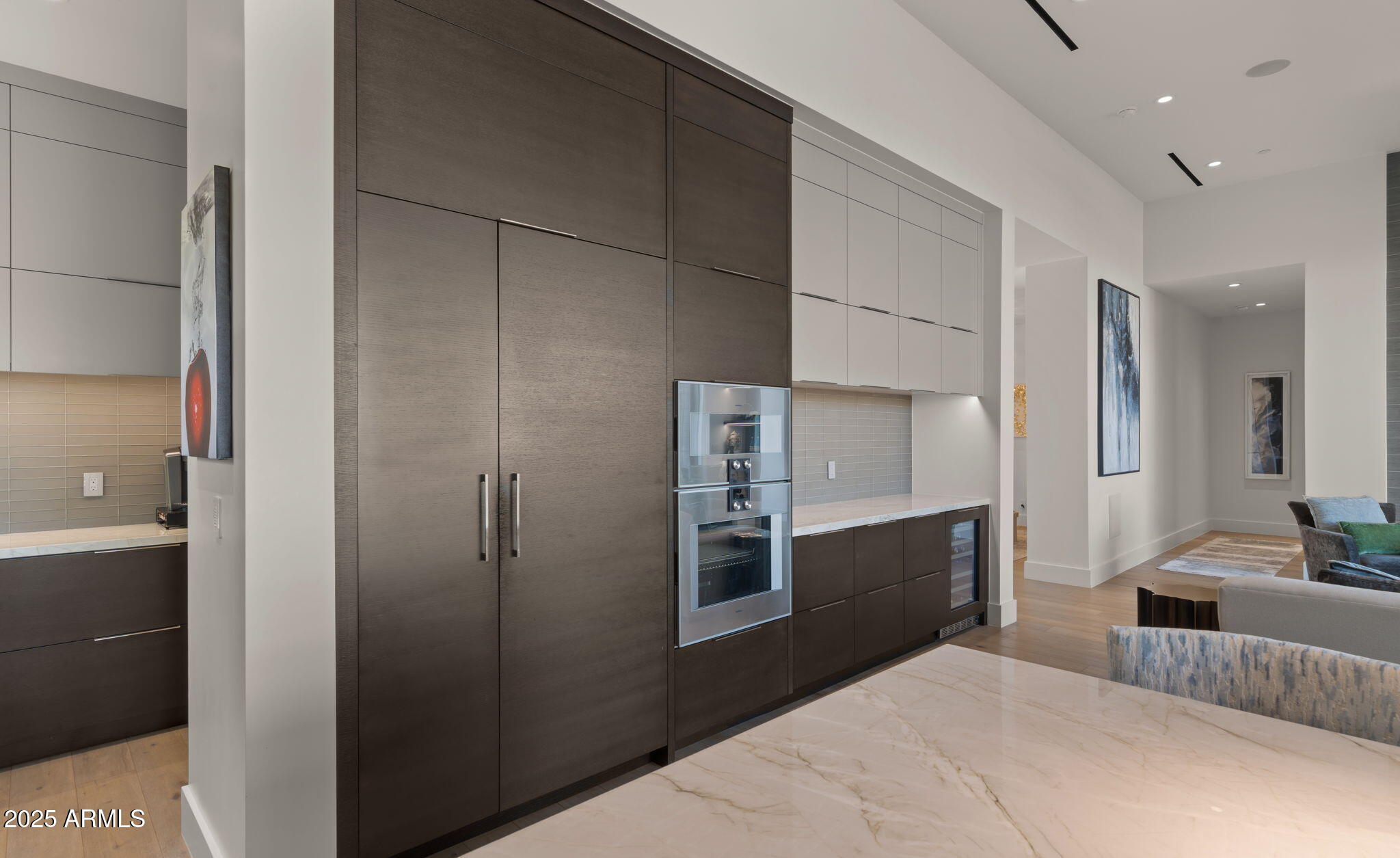 RITZ-CARLTON PARCEL B - Residential