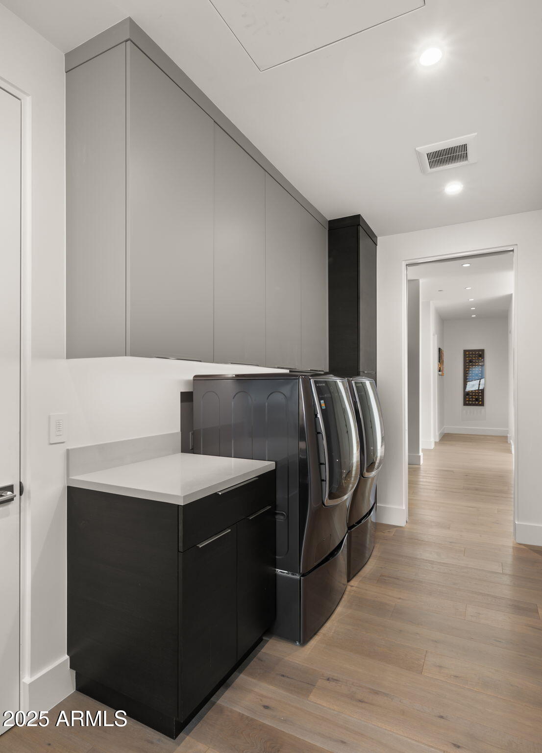 RITZ-CARLTON PARCEL B - Residential