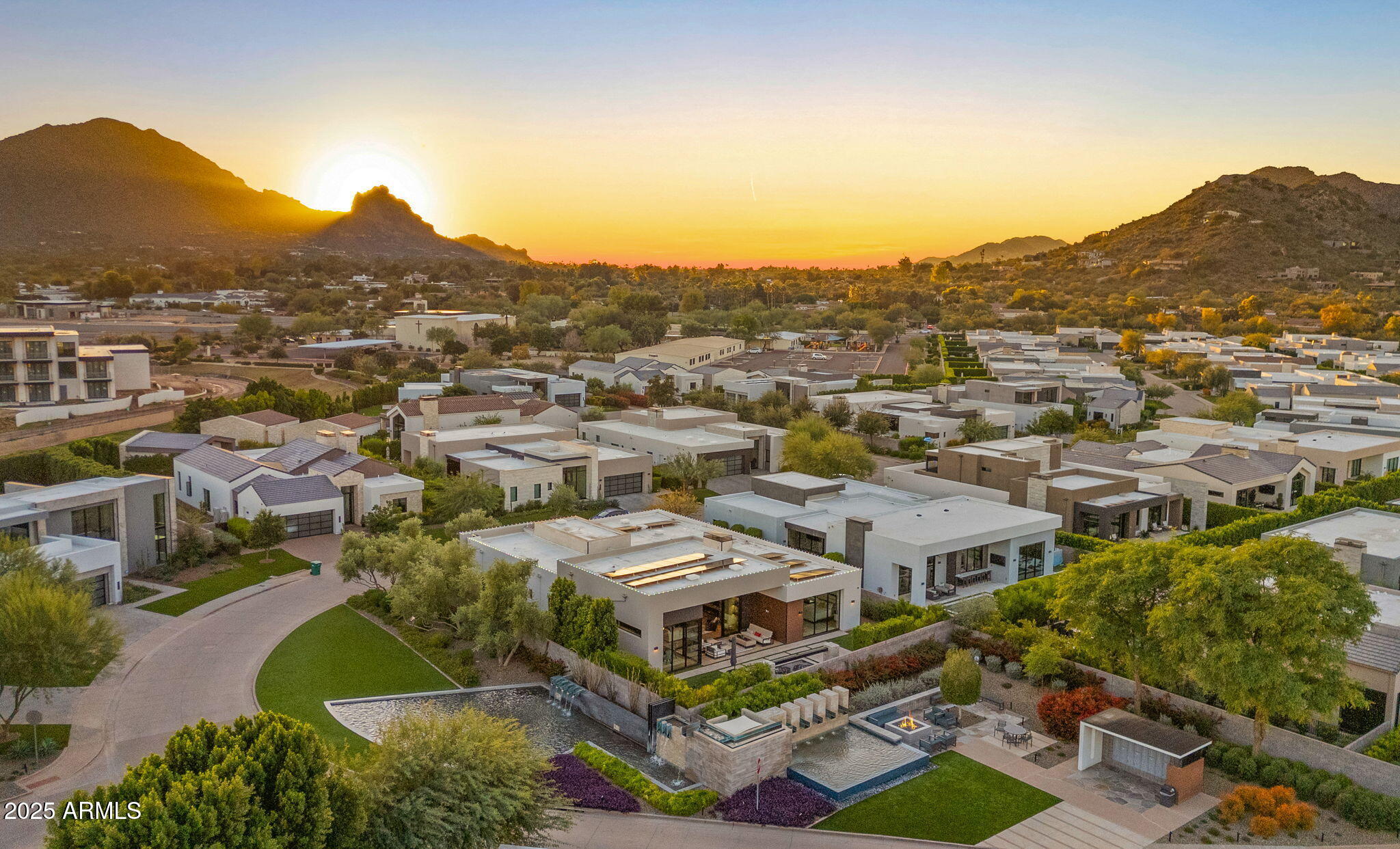 RITZ-CARLTON PARCEL B - Residential