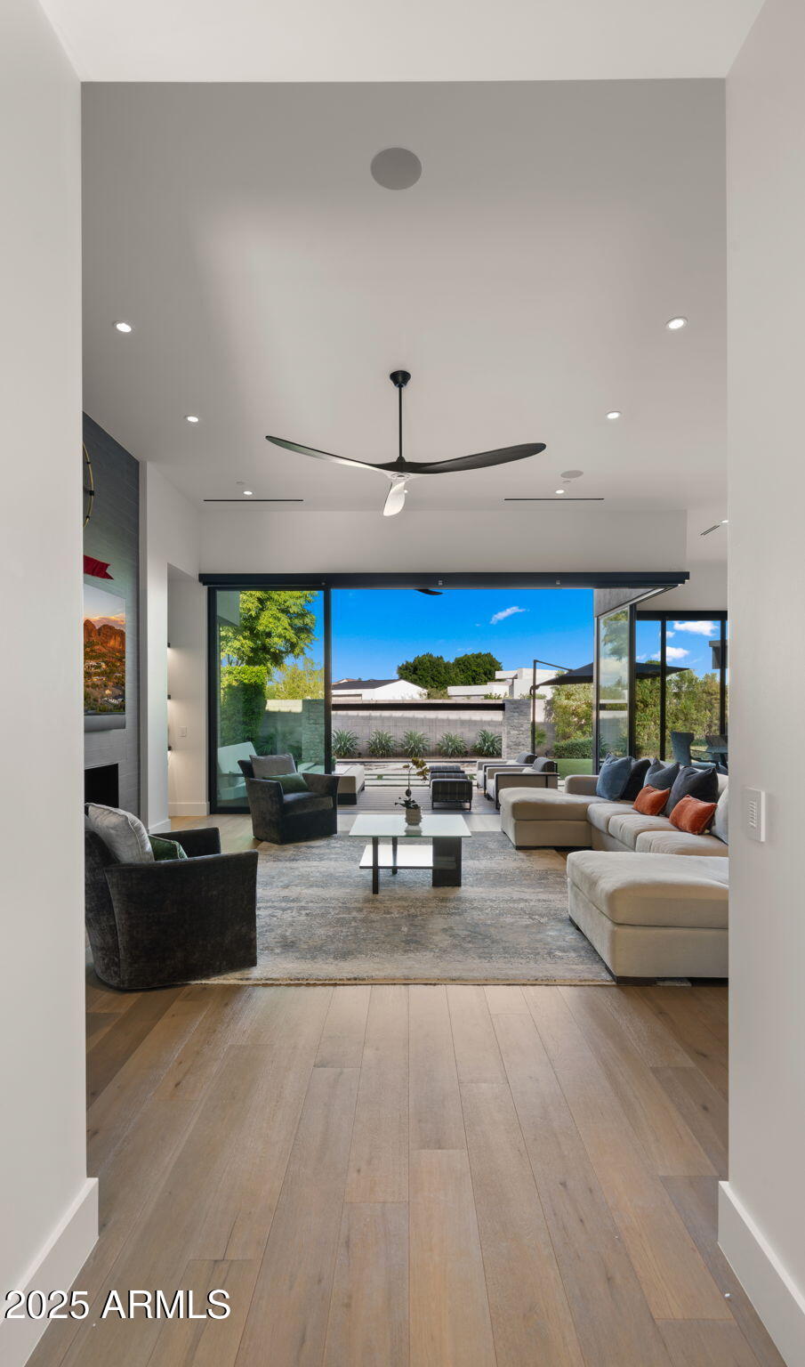 RITZ-CARLTON PARCEL B - Residential