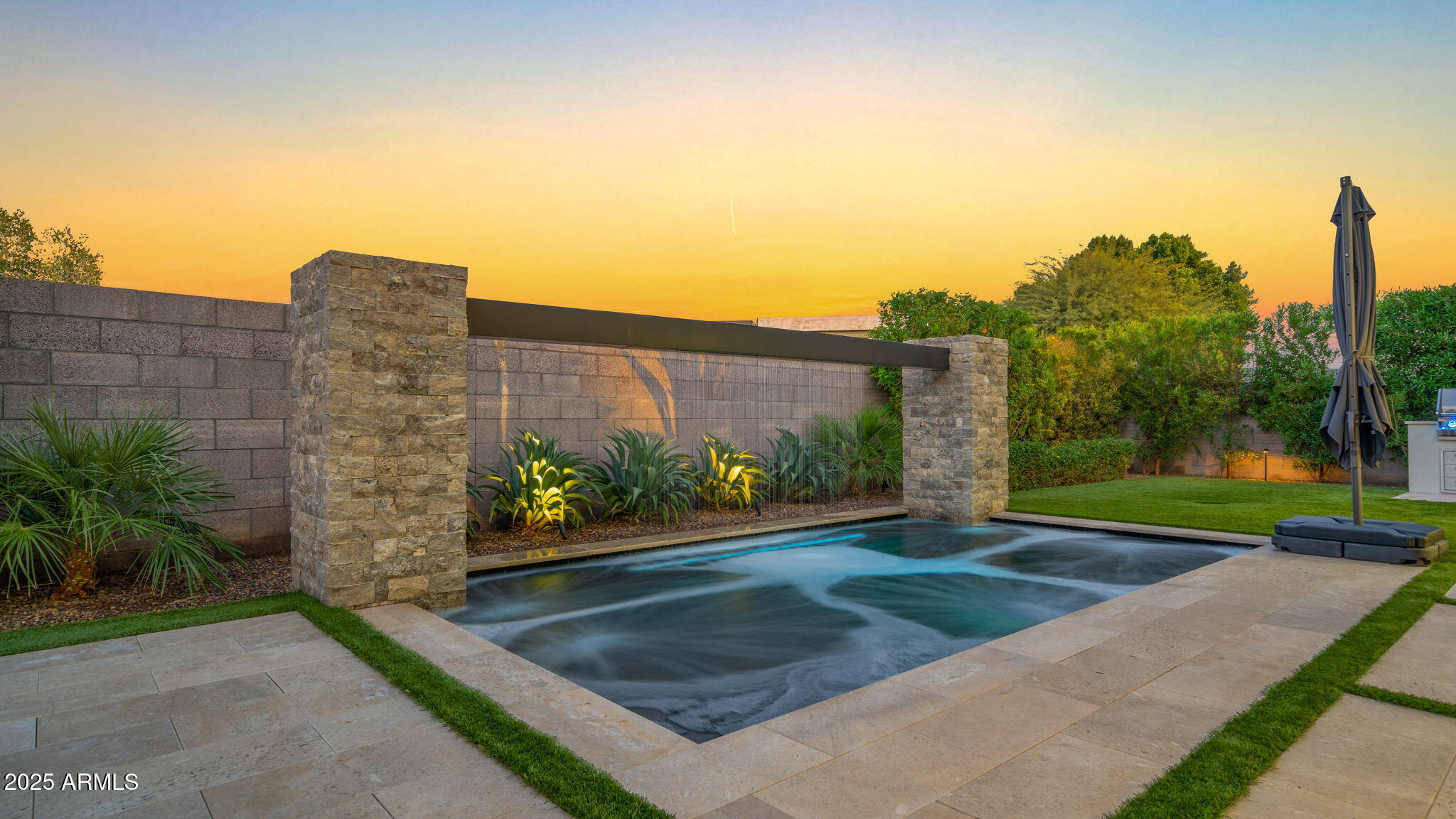 RITZ-CARLTON PARCEL B - Residential