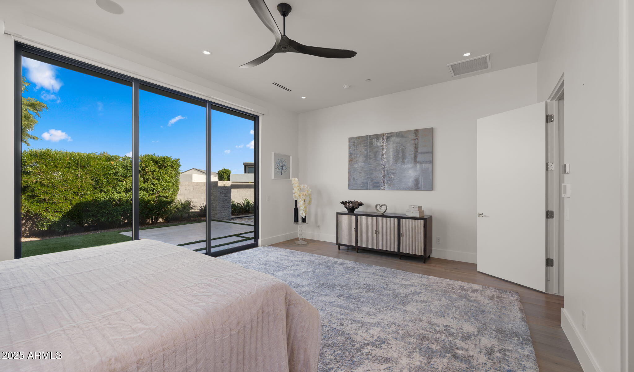 RITZ-CARLTON PARCEL B - Residential