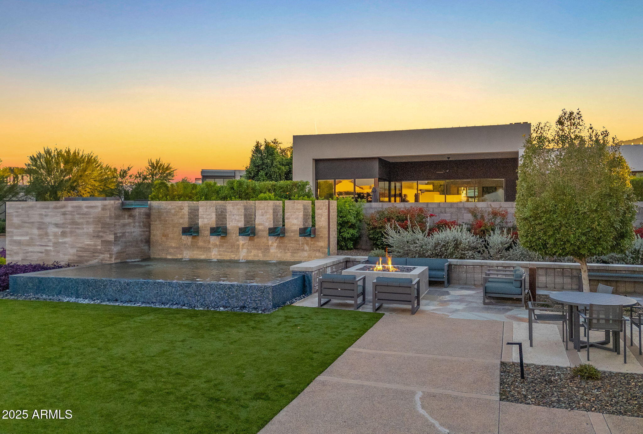 RITZ-CARLTON PARCEL B - Residential