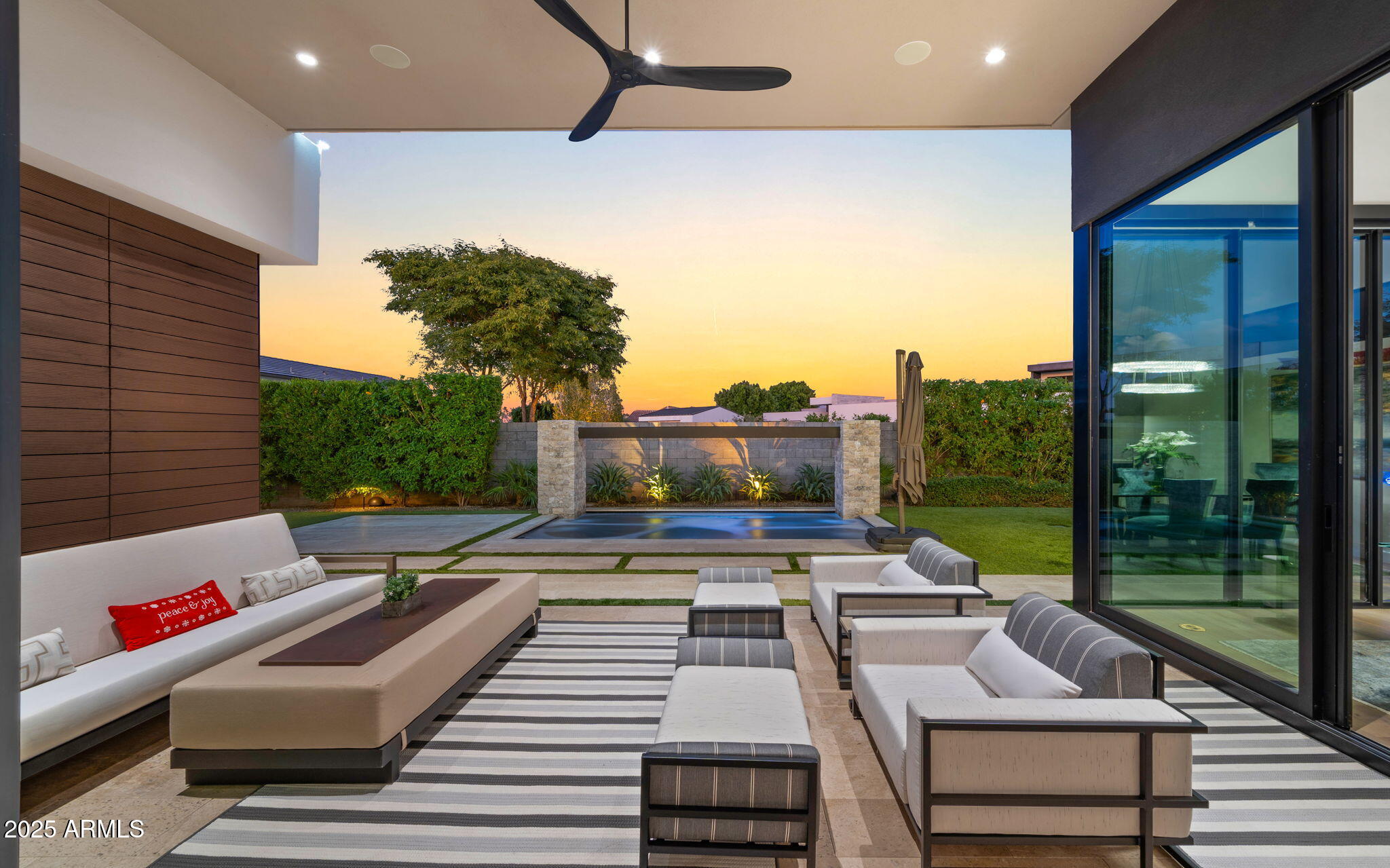 RITZ-CARLTON PARCEL B - Residential
