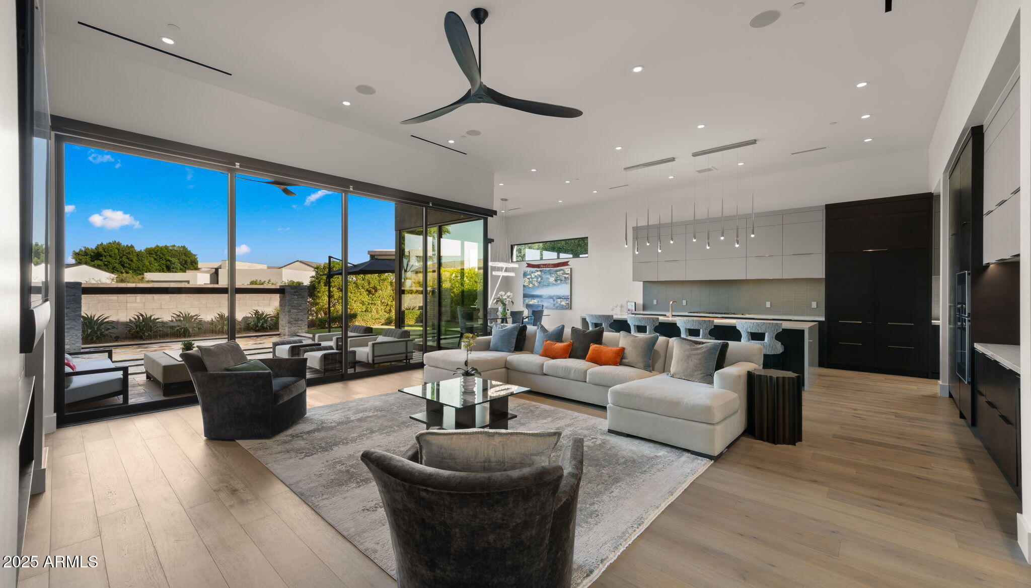 RITZ-CARLTON PARCEL B - Residential