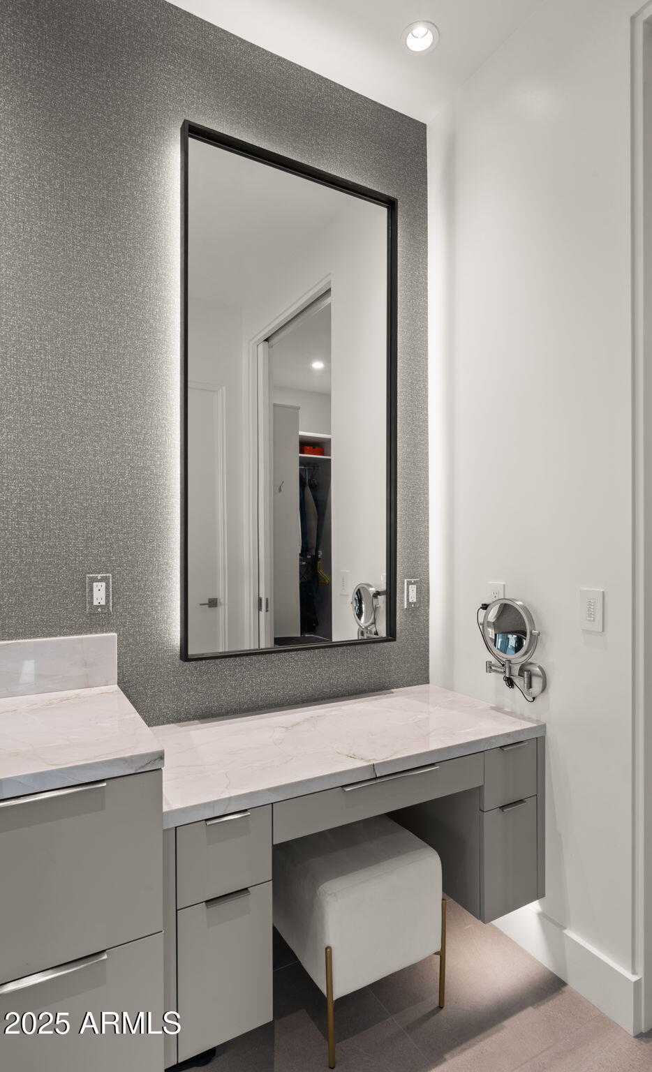 RITZ-CARLTON PARCEL B - Residential