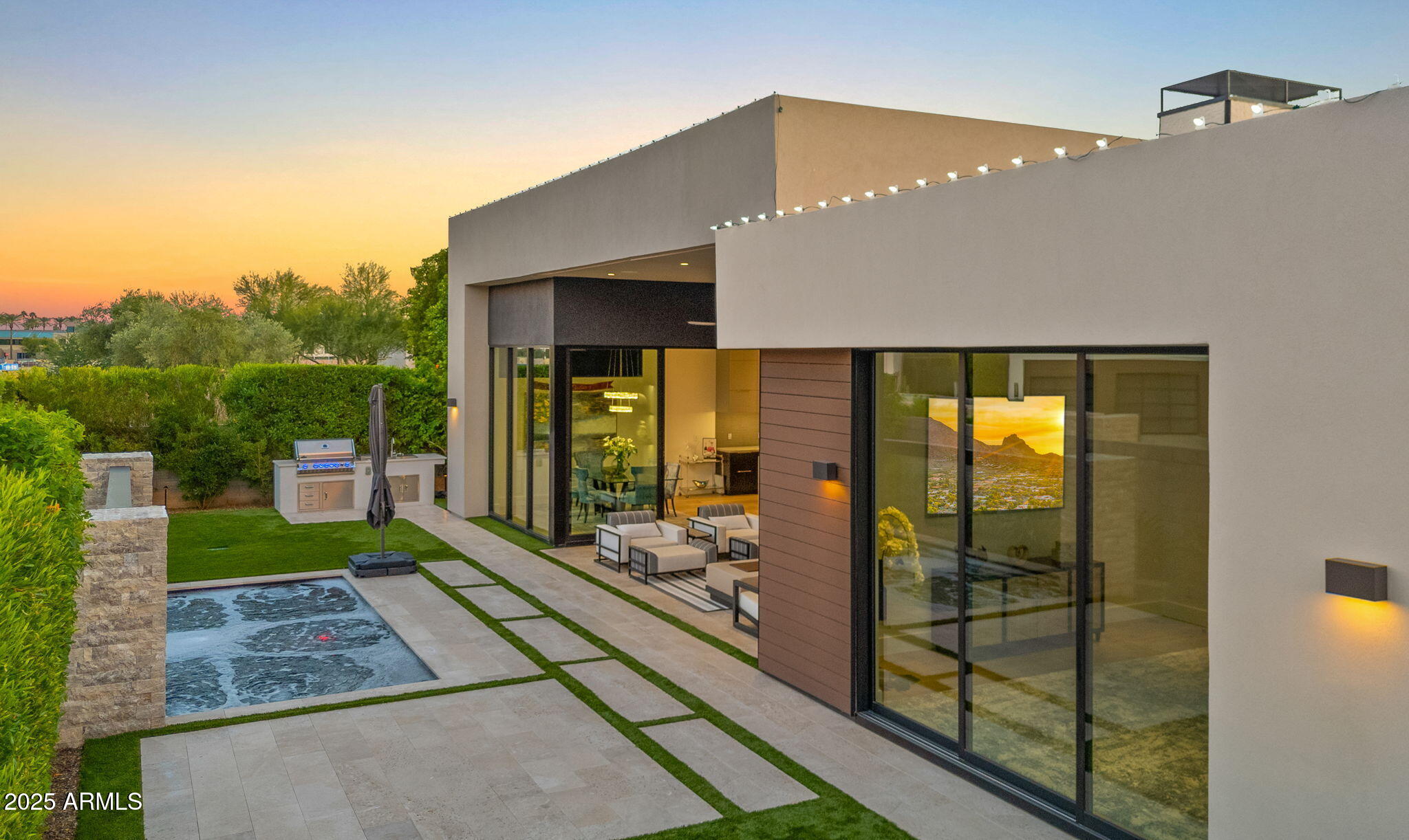 RITZ-CARLTON PARCEL B - Residential