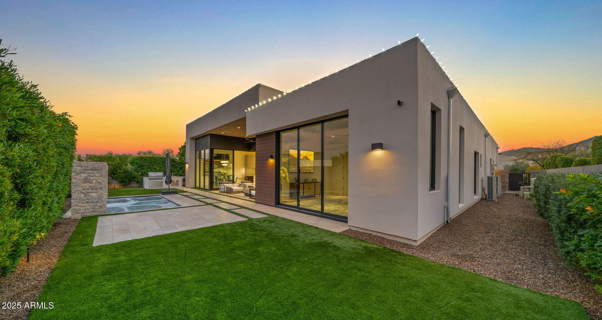 RITZ-CARLTON PARCEL B - Residential