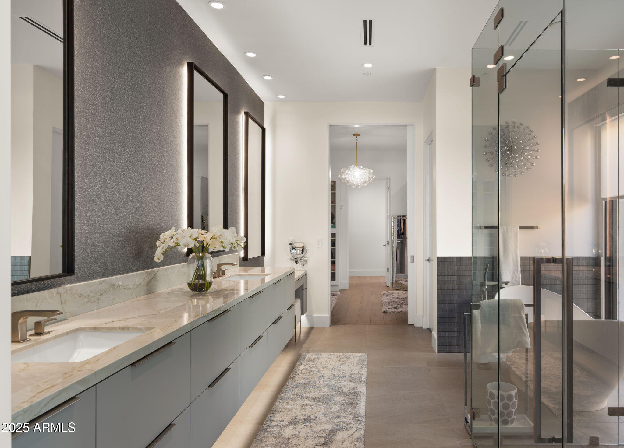 RITZ-CARLTON PARCEL B - Residential