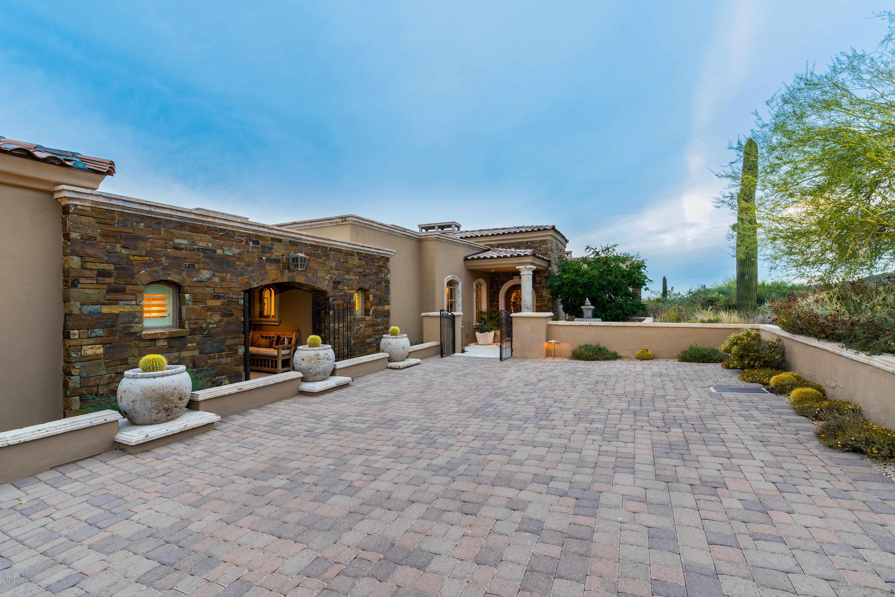DESERT MOUNTAIN - Residential