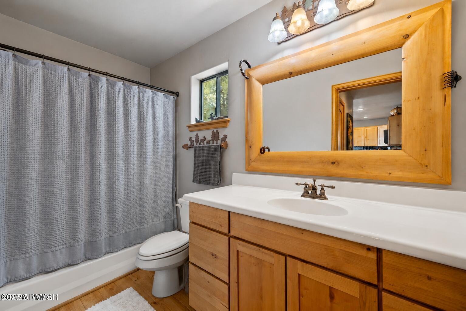 PINE MEADOWS COUNTRY CLUB ESTATES - Residential