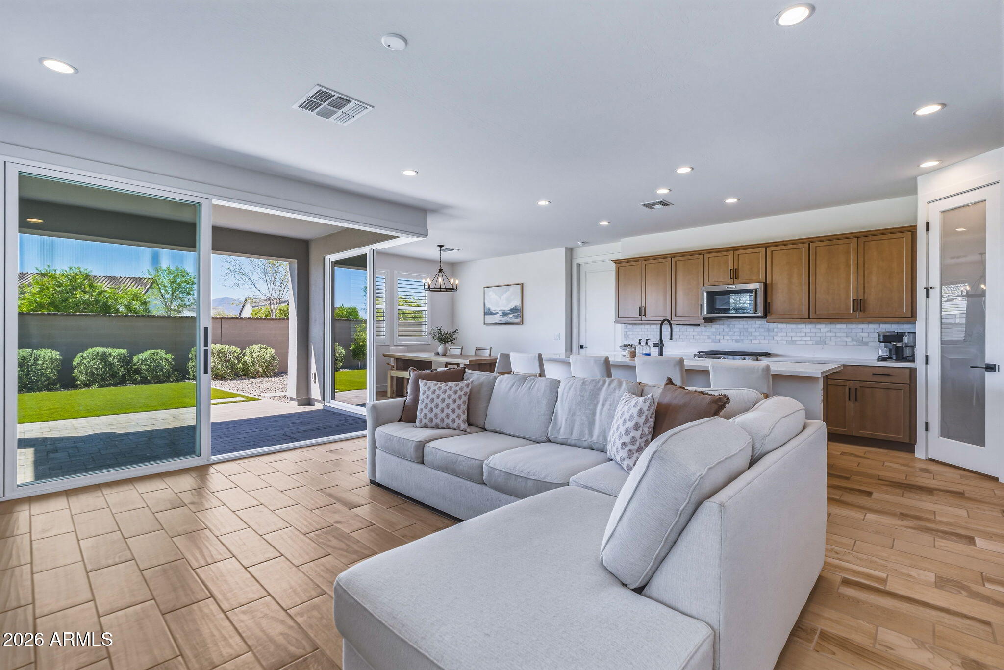 STERLING GROVE - Residential