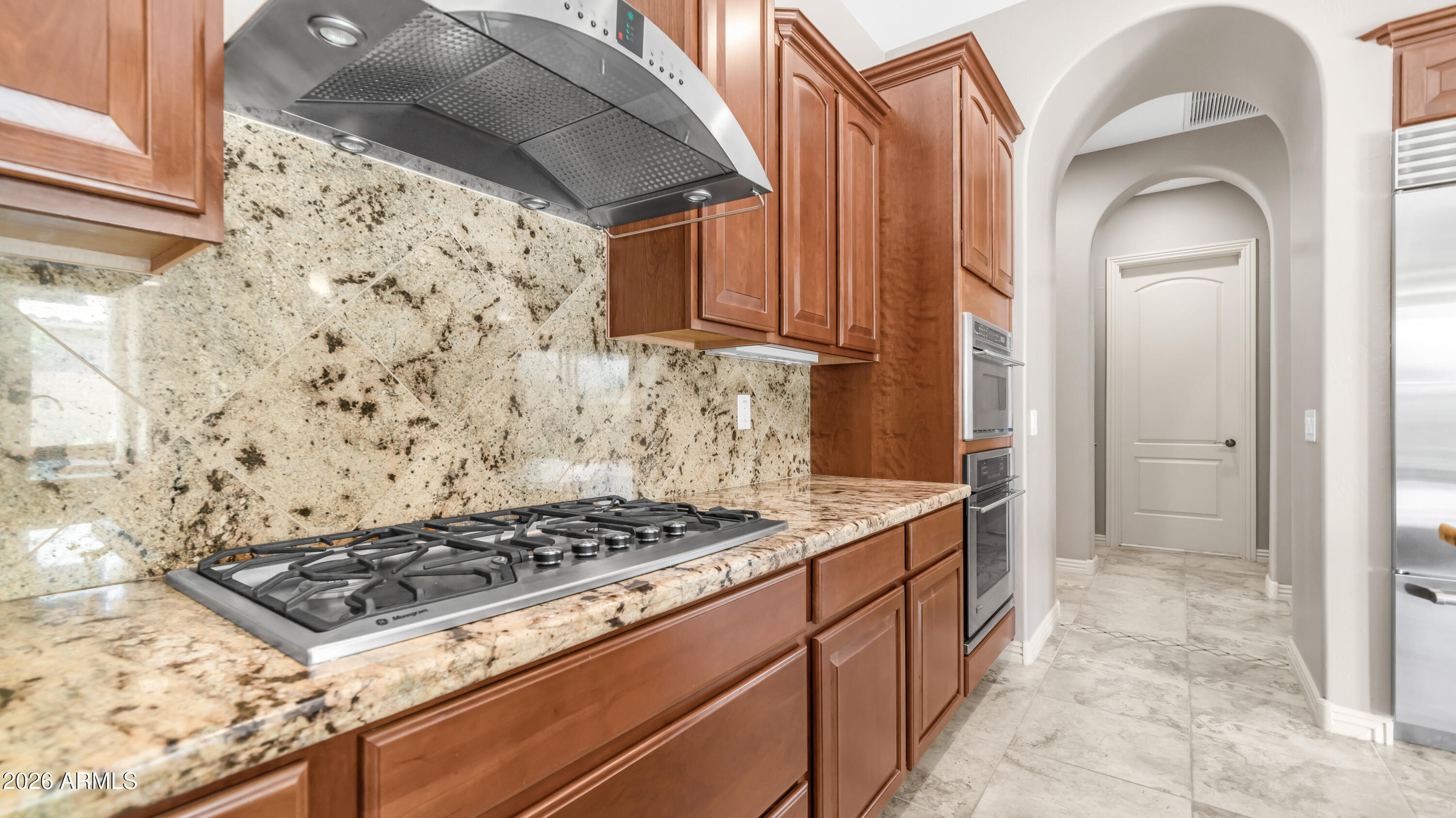 ELLIOT ESTATES OR TOSCANA - Residential