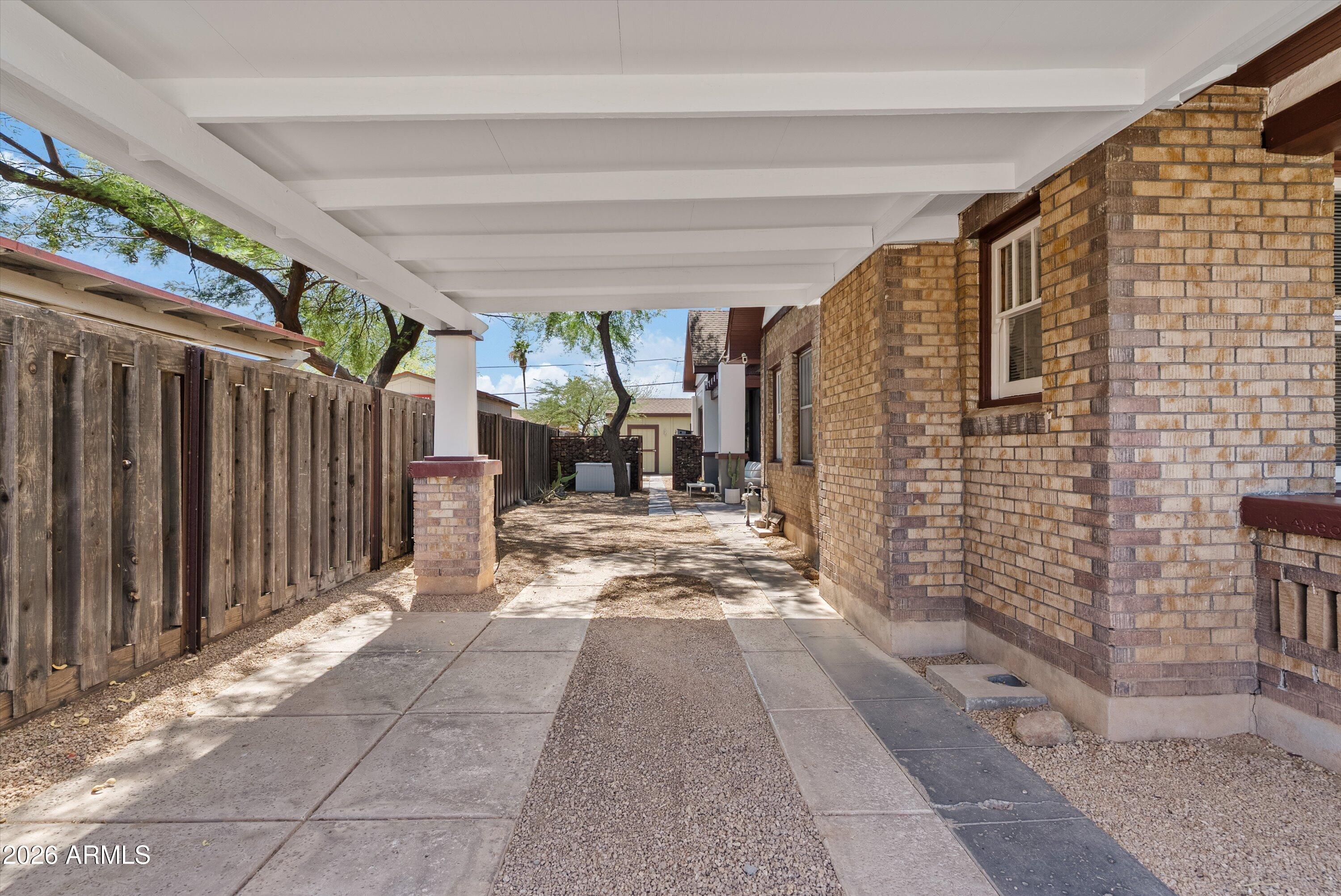 LOS OLIVOS HEIGHTS - Residential