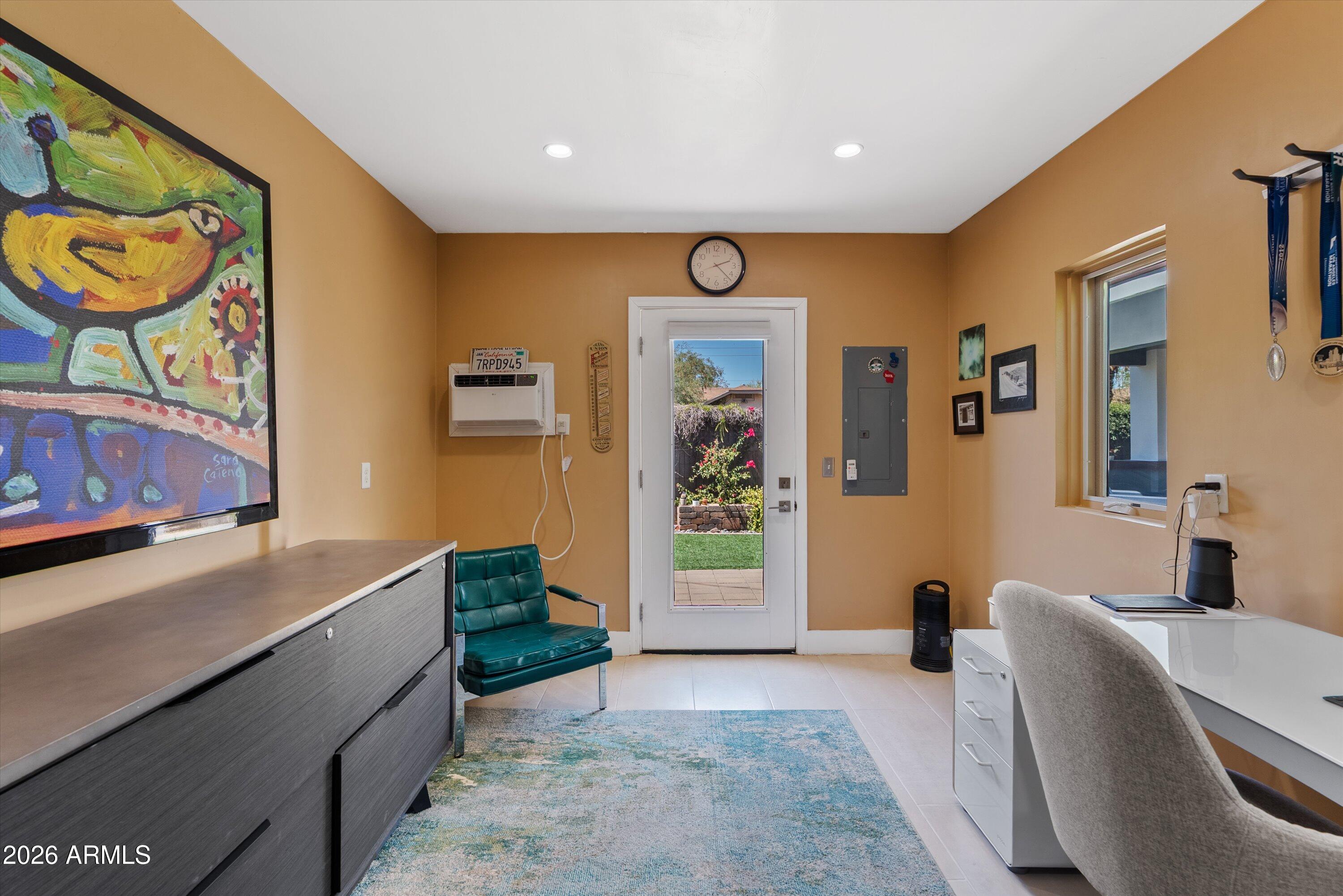 LOS OLIVOS HEIGHTS - Residential
