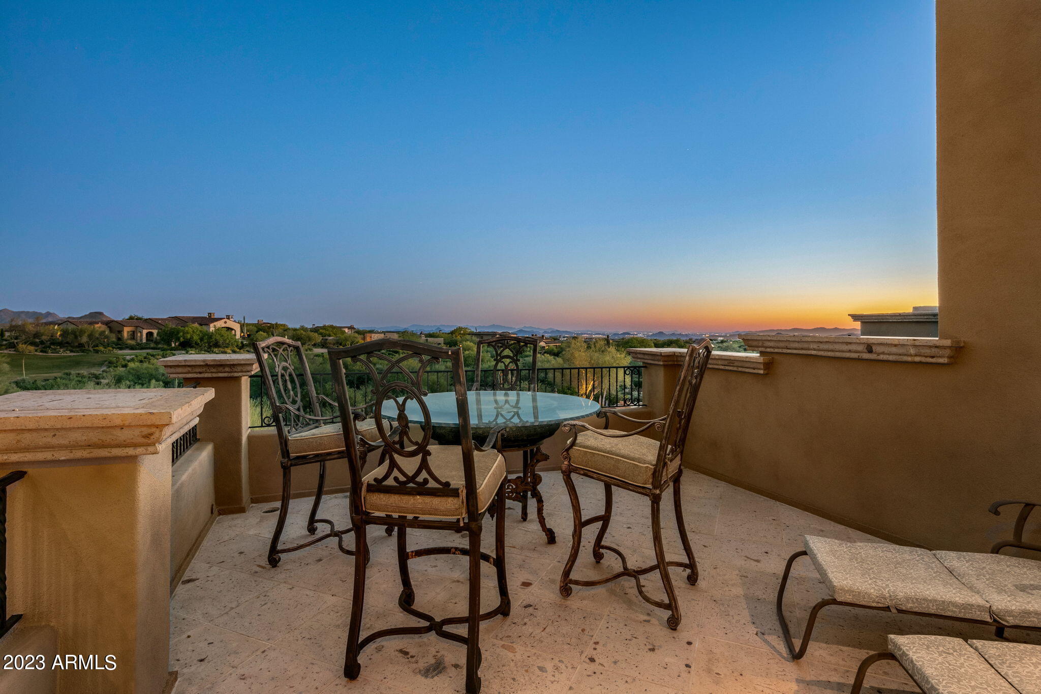 Mirabel Club - Residential