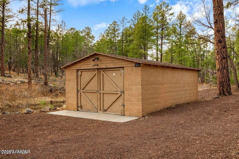 MOONRIDGE MOUNTAIN ESTATES UNIT 3 - Residential