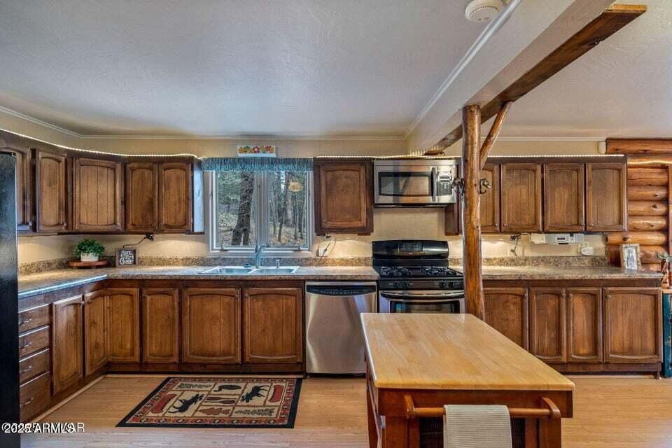 MOONRIDGE MOUNTAIN ESTATES UNIT 3 - Residential