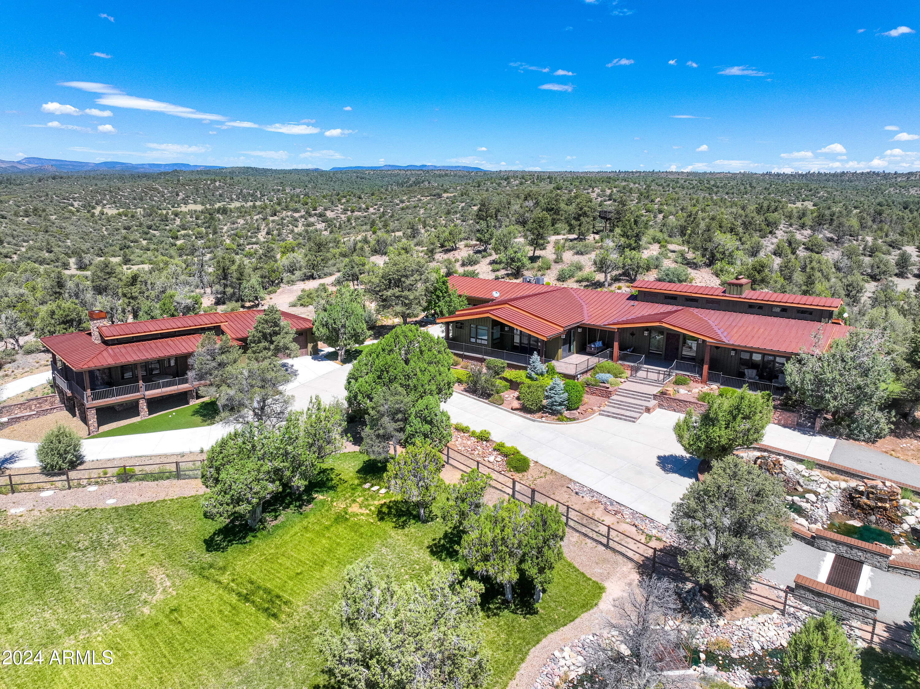 LAS VEGAS RANCH ESTATES - Residential
