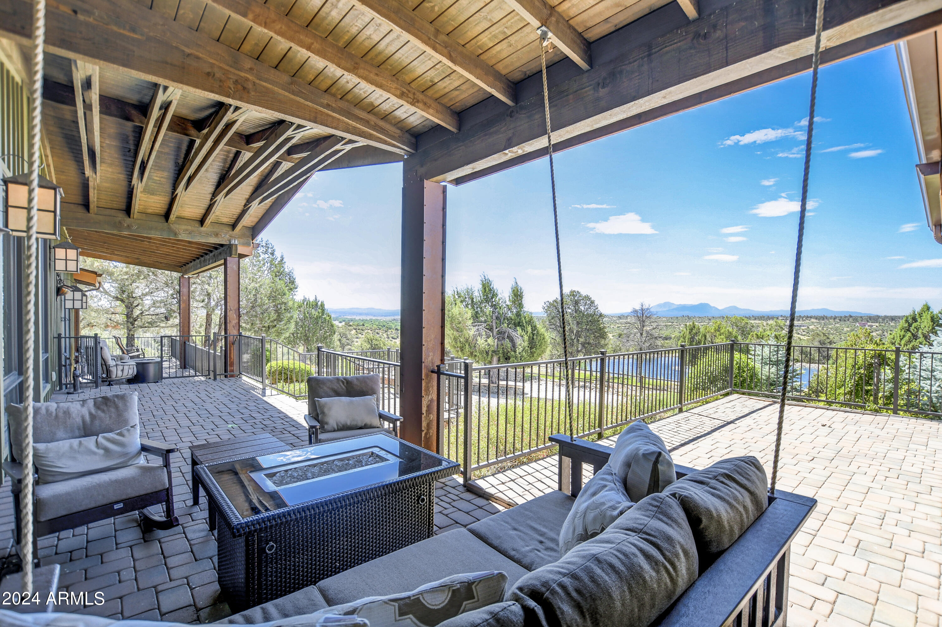 LAS VEGAS RANCH ESTATES - Residential