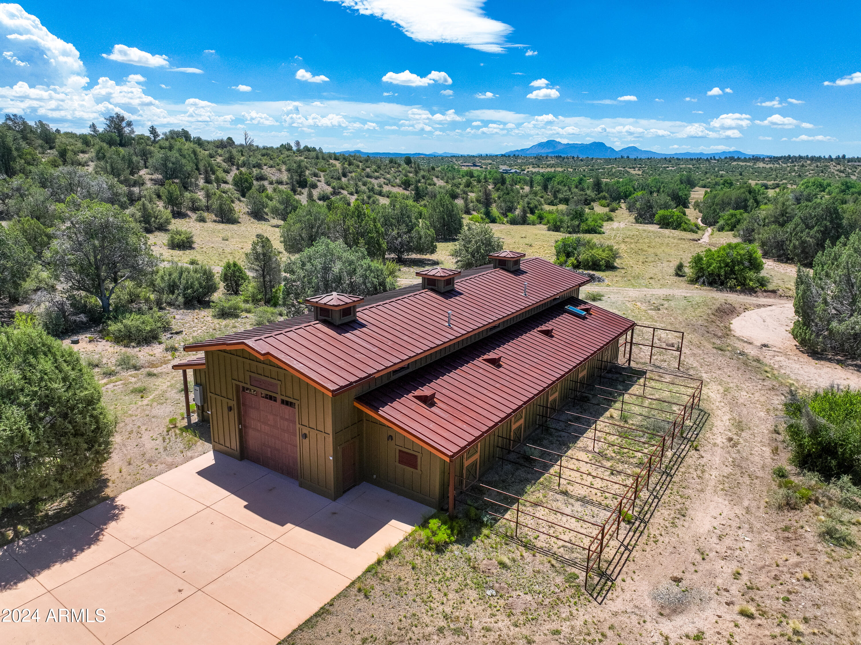 LAS VEGAS RANCH ESTATES - Residential