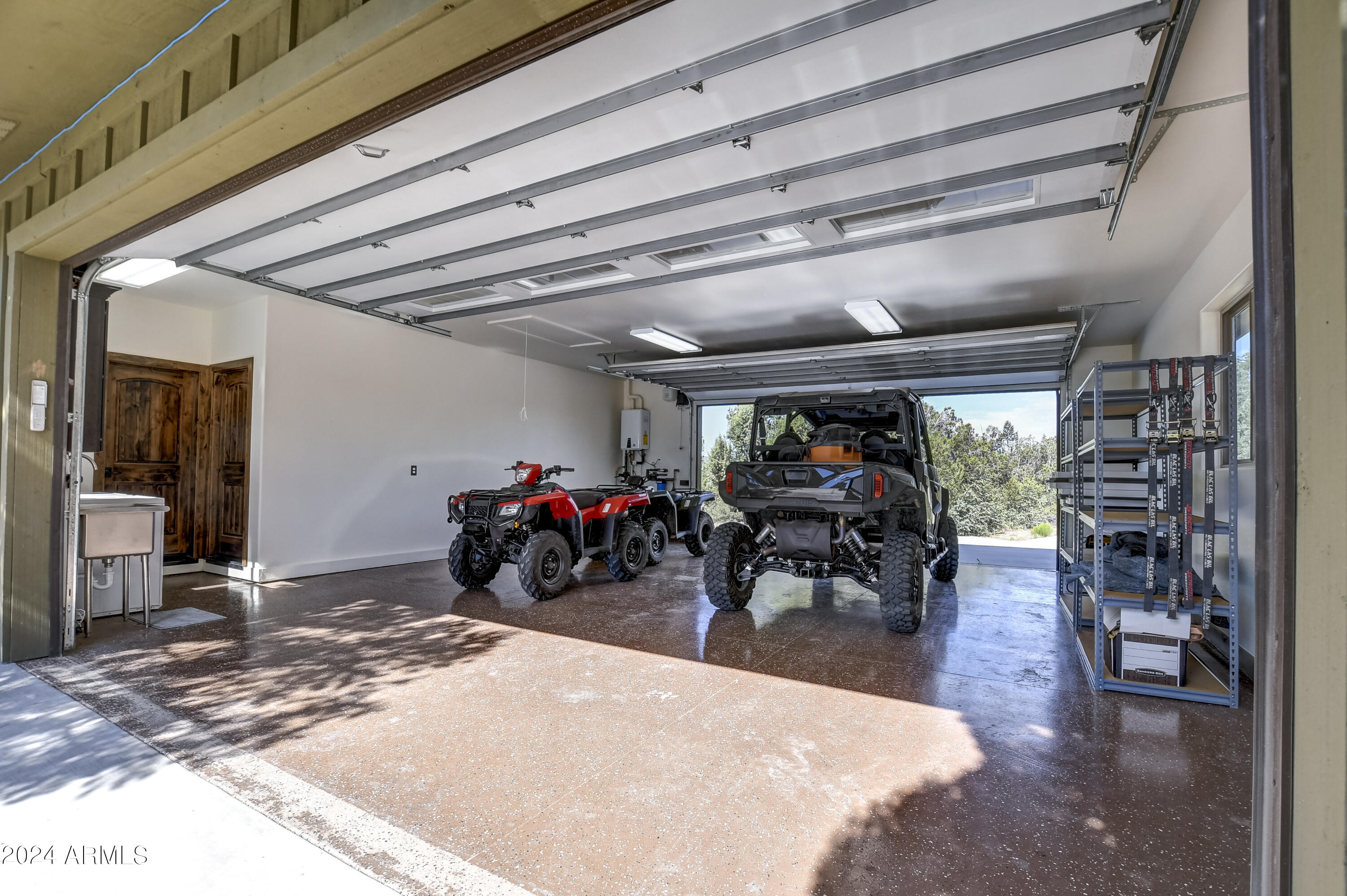 LAS VEGAS RANCH ESTATES - Residential