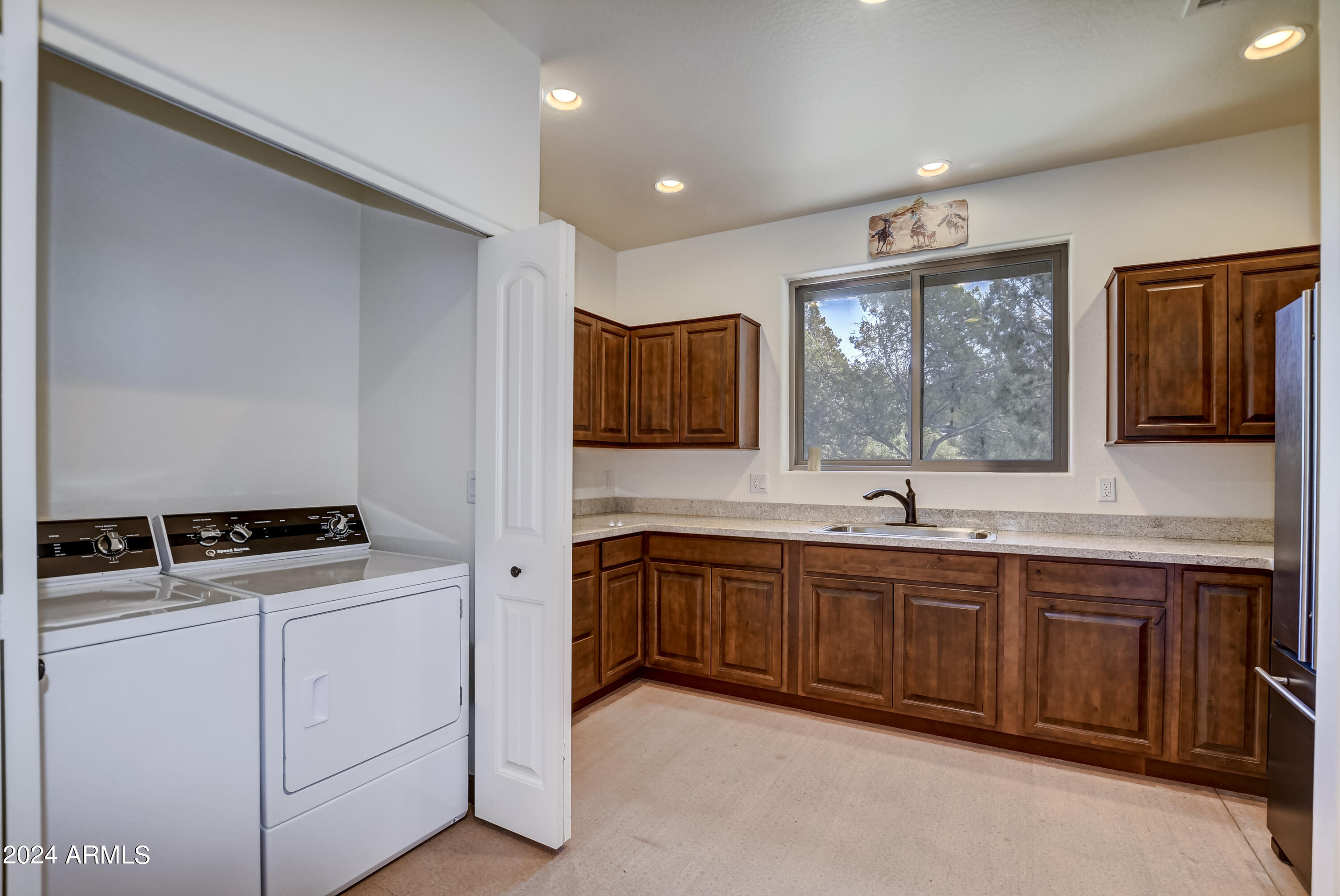 LAS VEGAS RANCH ESTATES - Residential