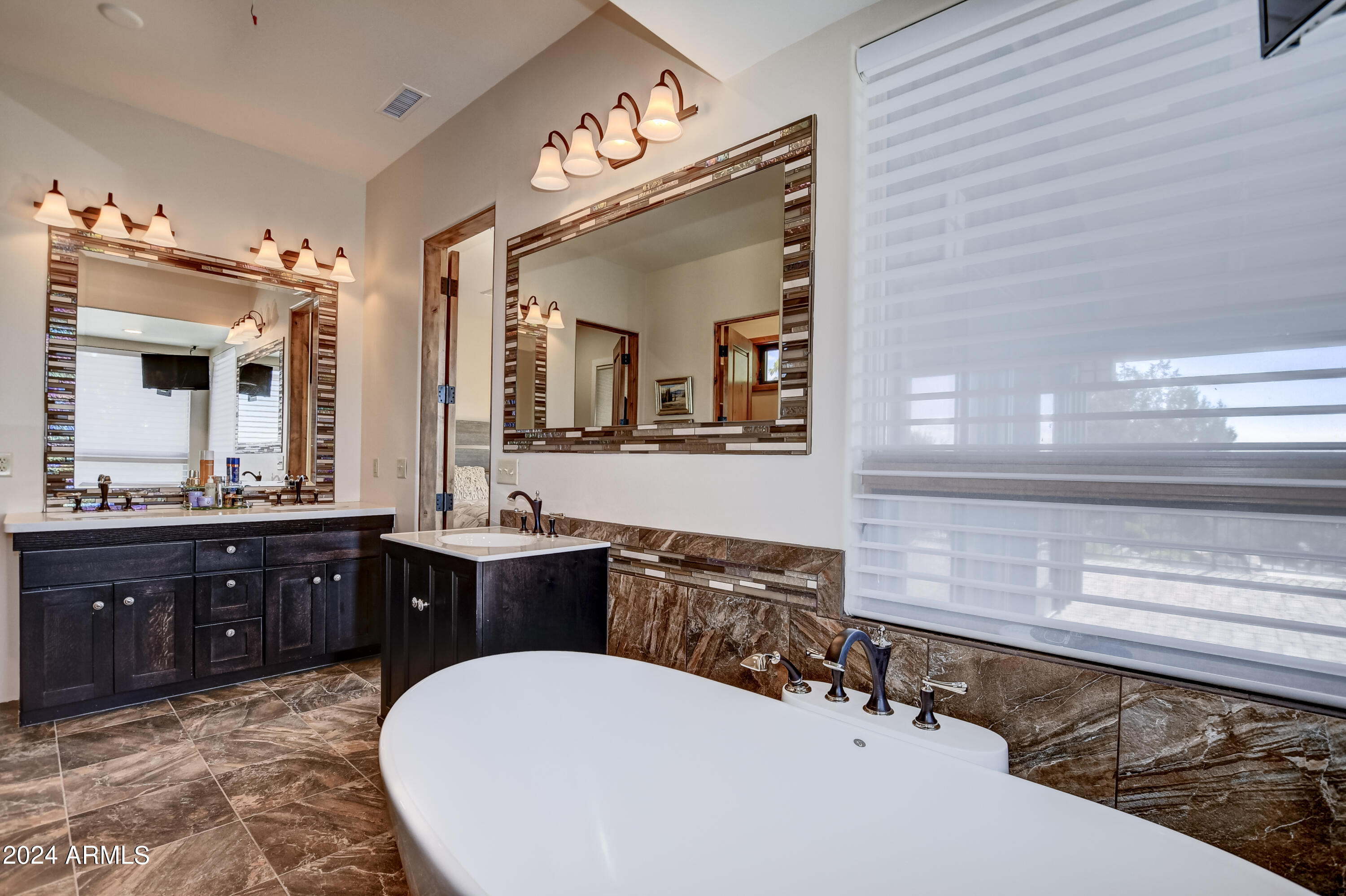 LAS VEGAS RANCH ESTATES - Residential
