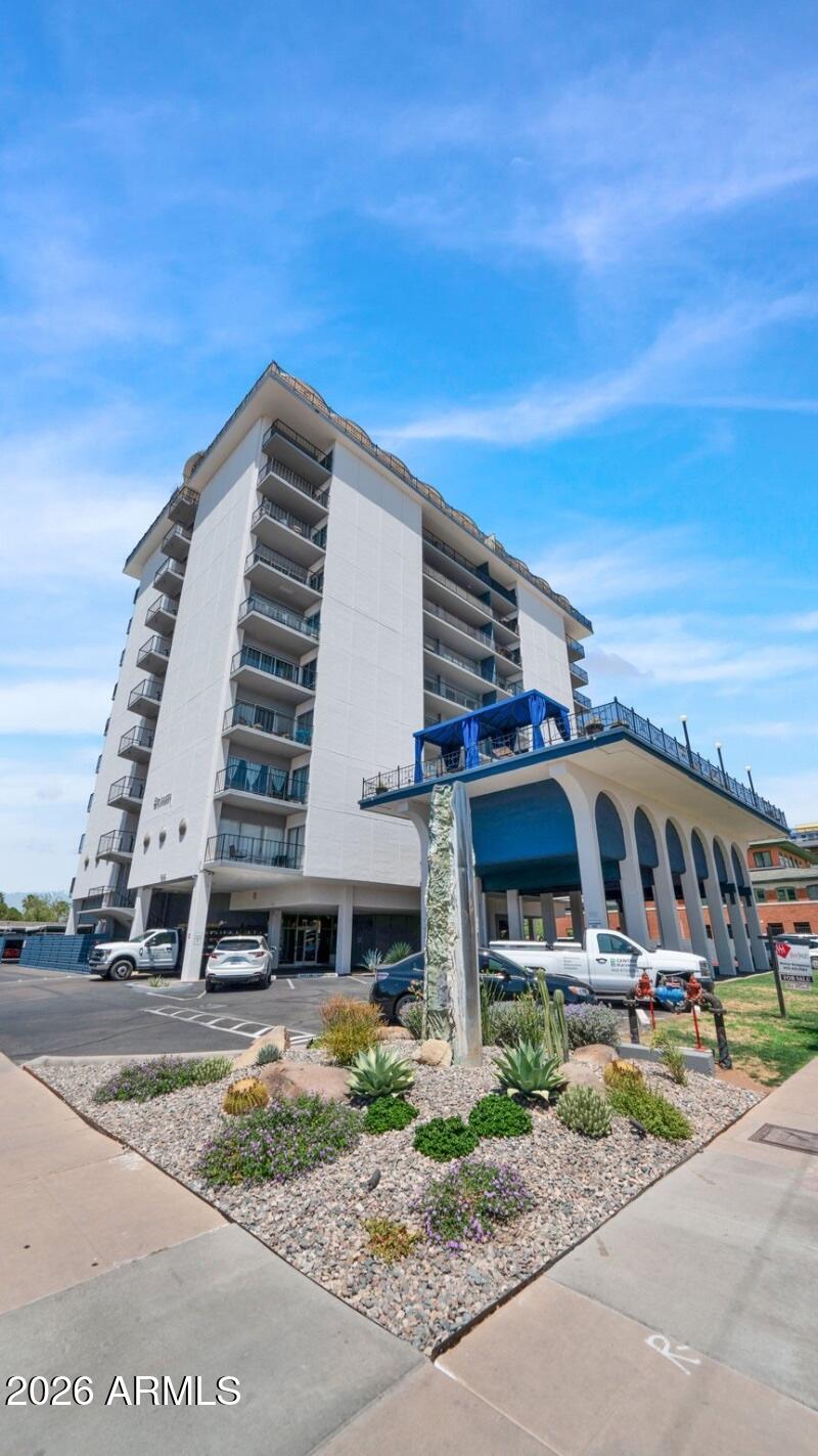 EMBASSY CONDOMINIUMS - Residential