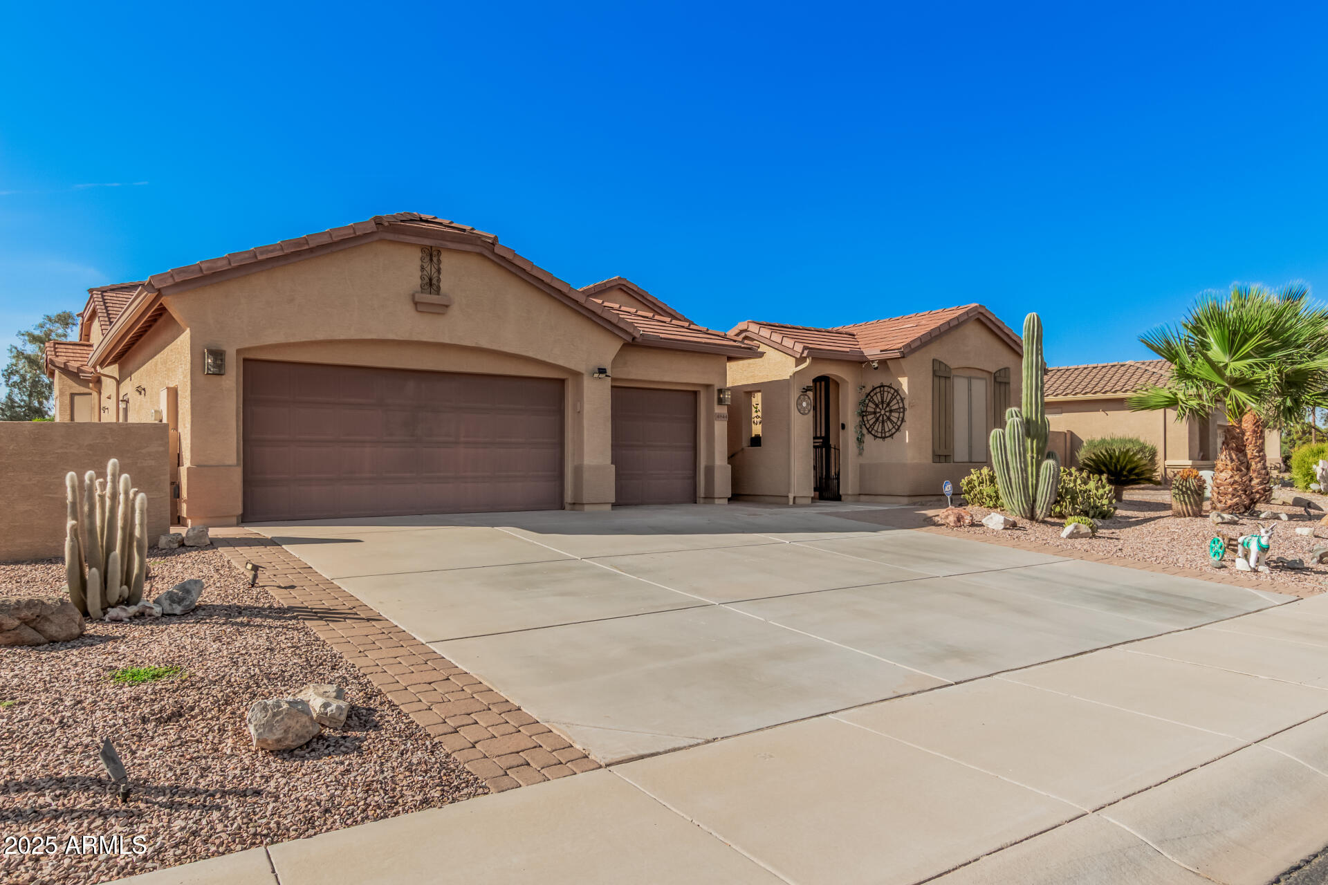 ROBSON RANCH - Residential