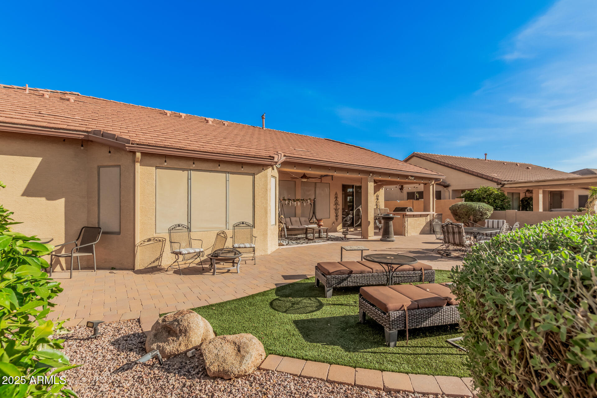 ROBSON RANCH - Residential