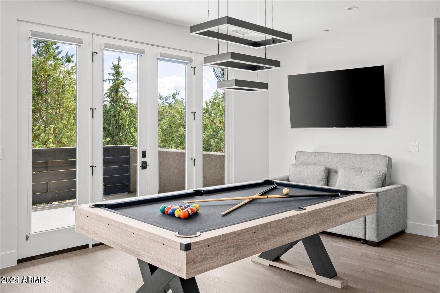 BRADLEY HOMESITES - Residential