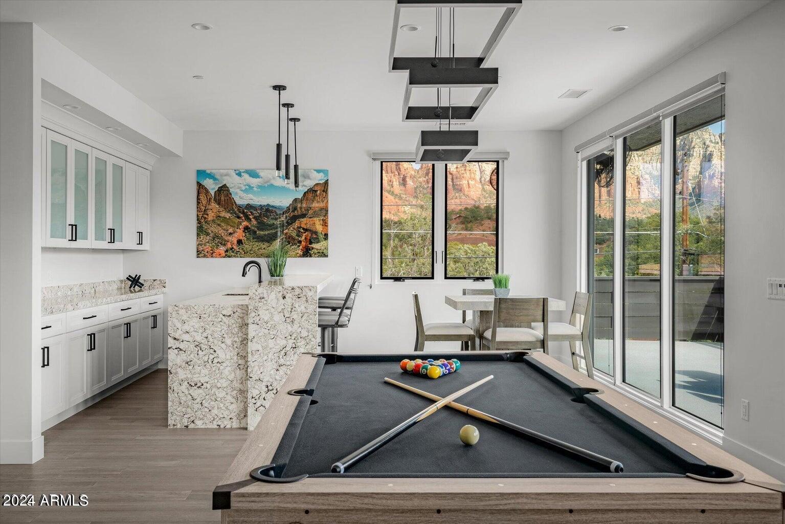 BRADLEY HOMESITES - Residential