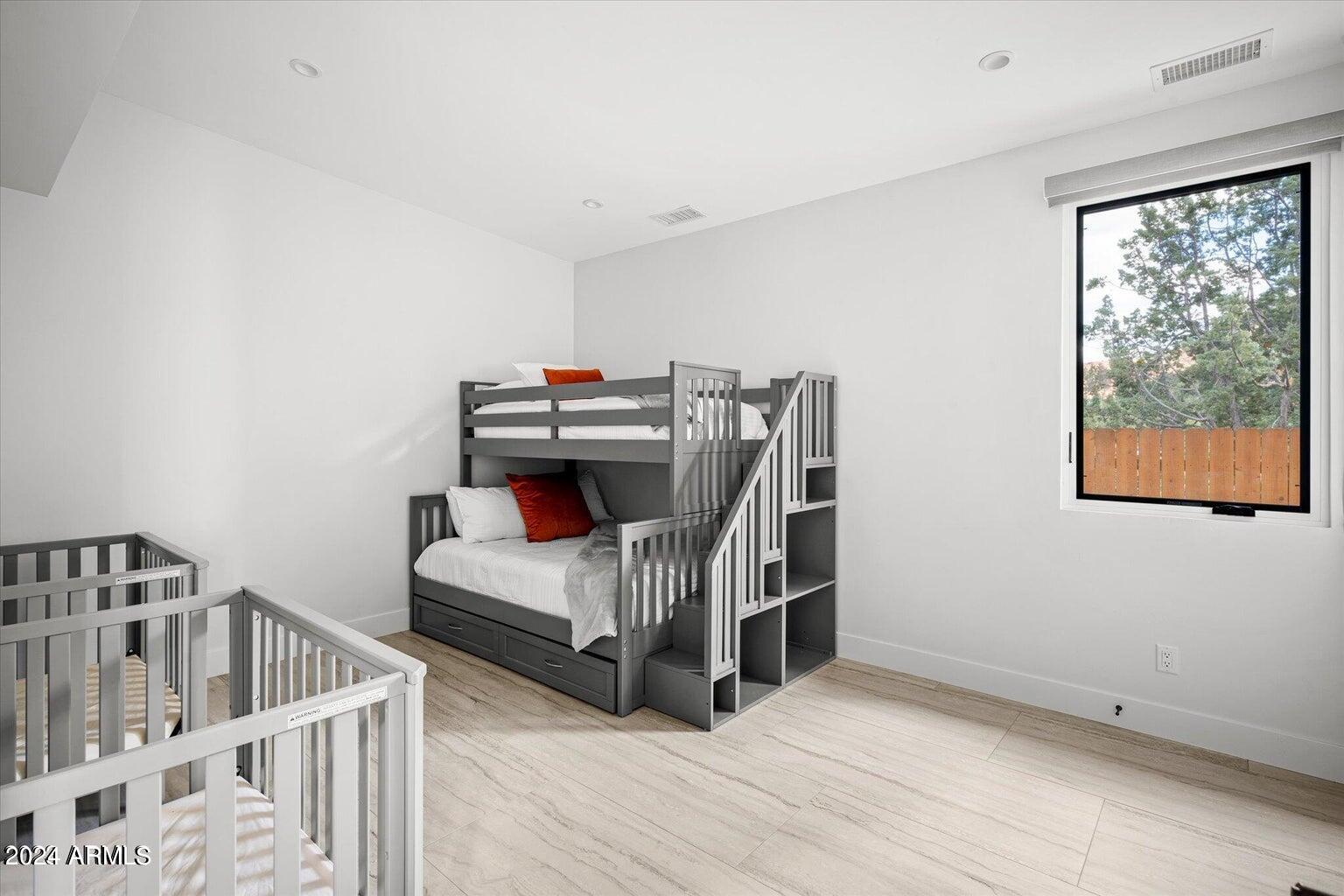 BRADLEY HOMESITES - Residential