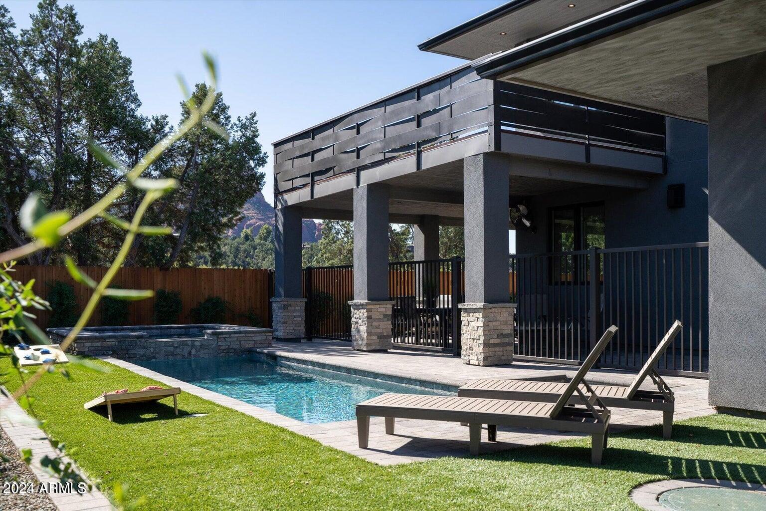 BRADLEY HOMESITES - Residential