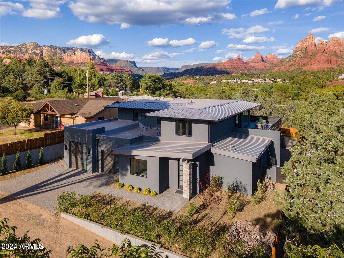 BRADLEY HOMESITES - Residential