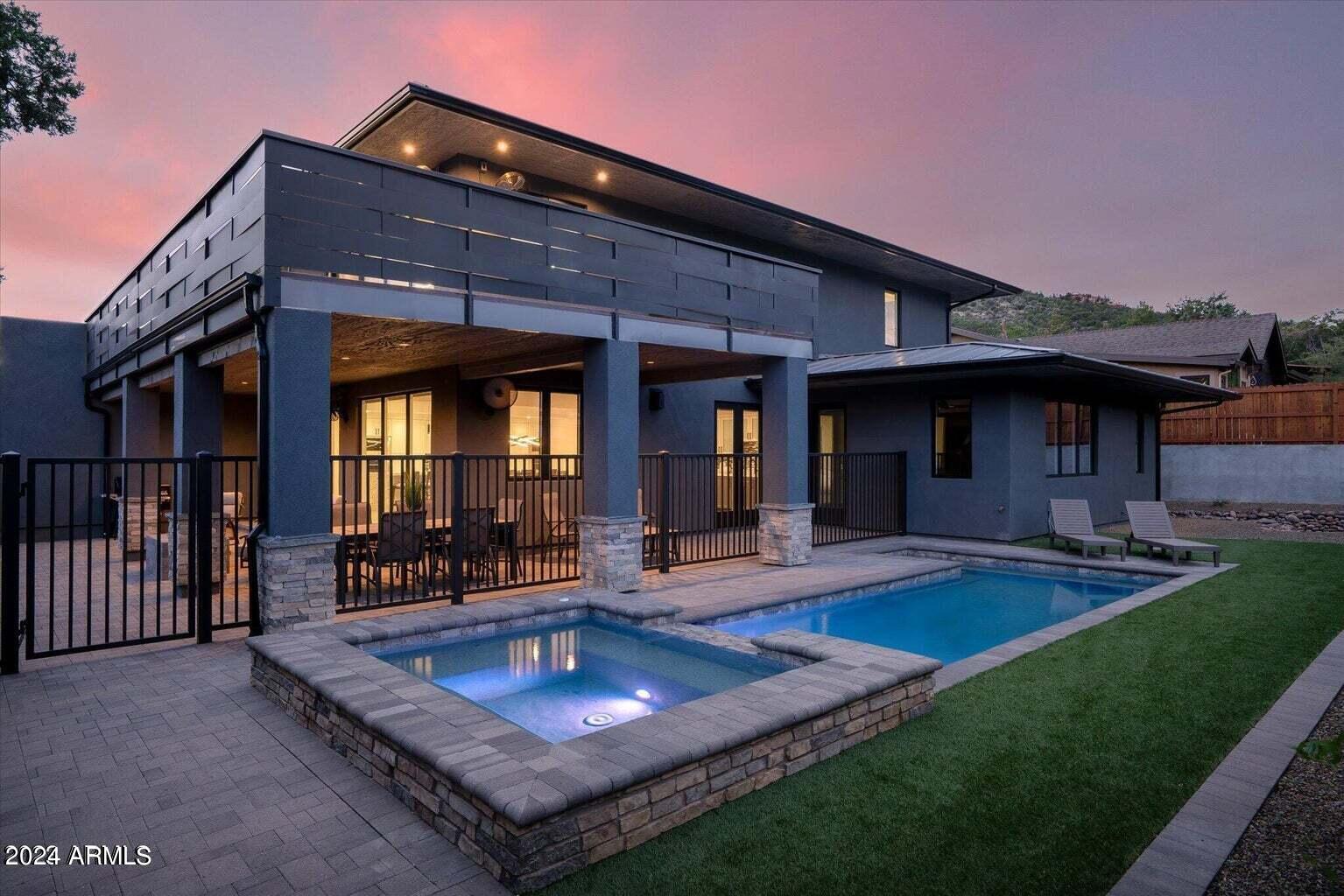 BRADLEY HOMESITES - Residential
