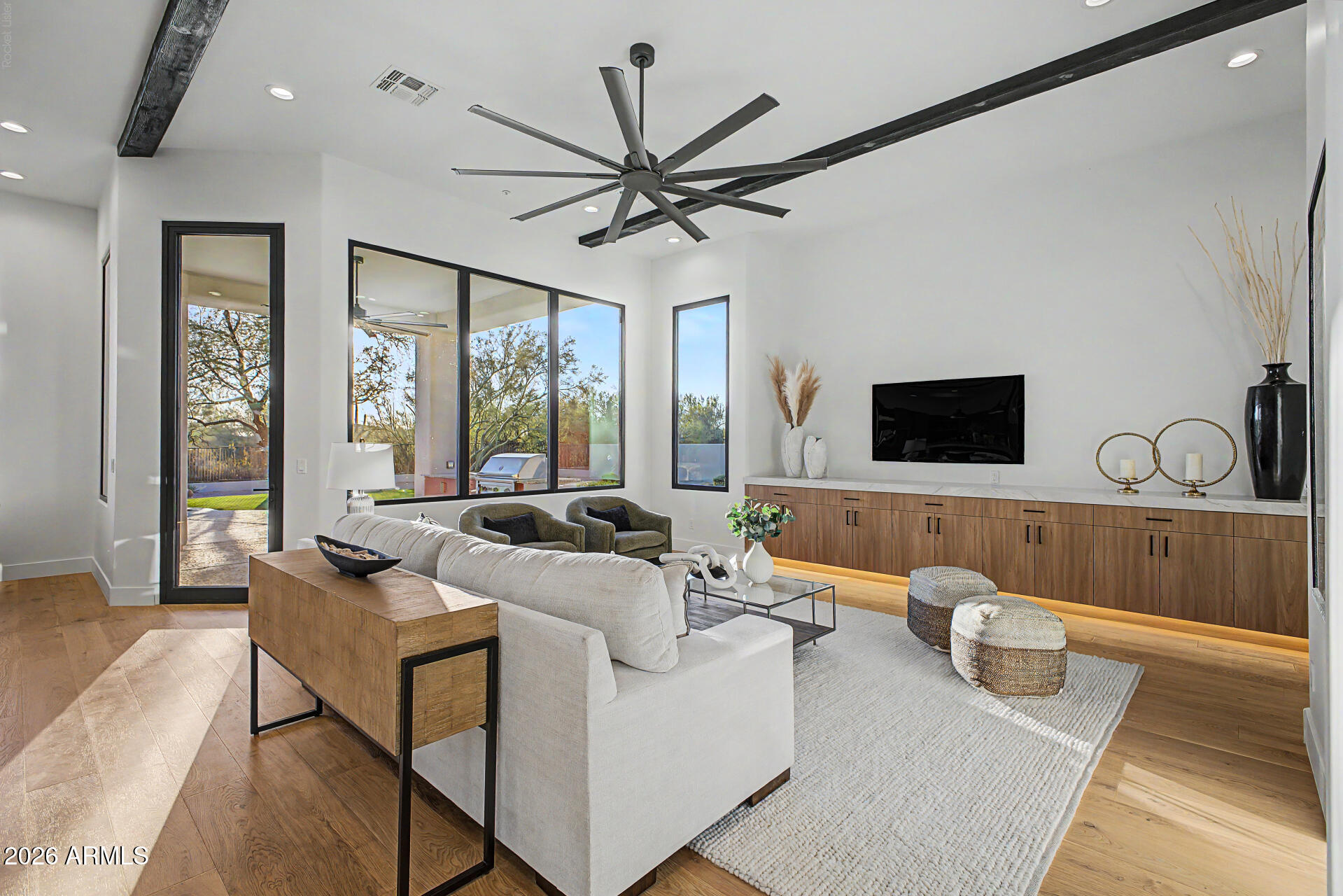SONORAN HILLS - Residential
