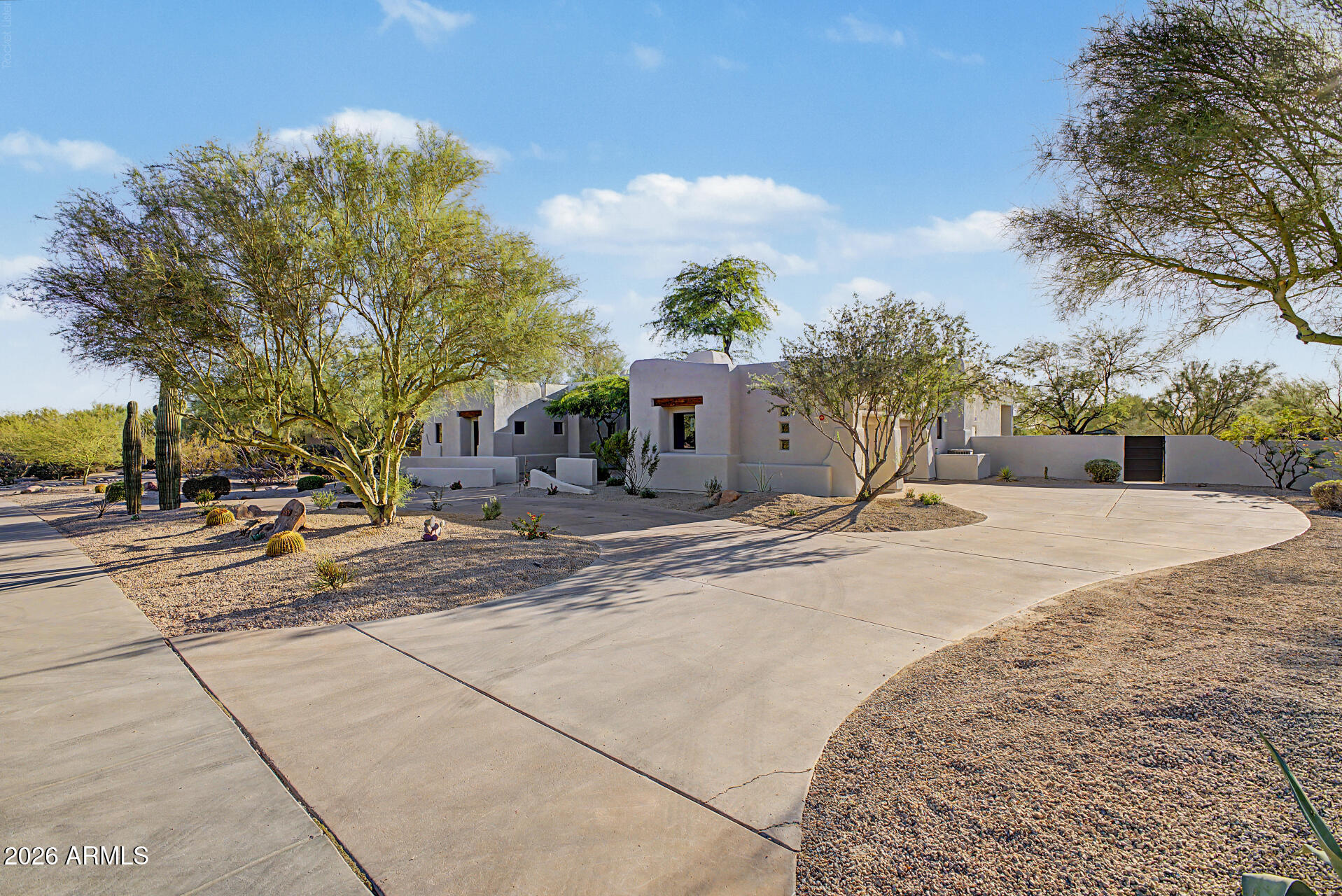 SONORAN HILLS - Residential