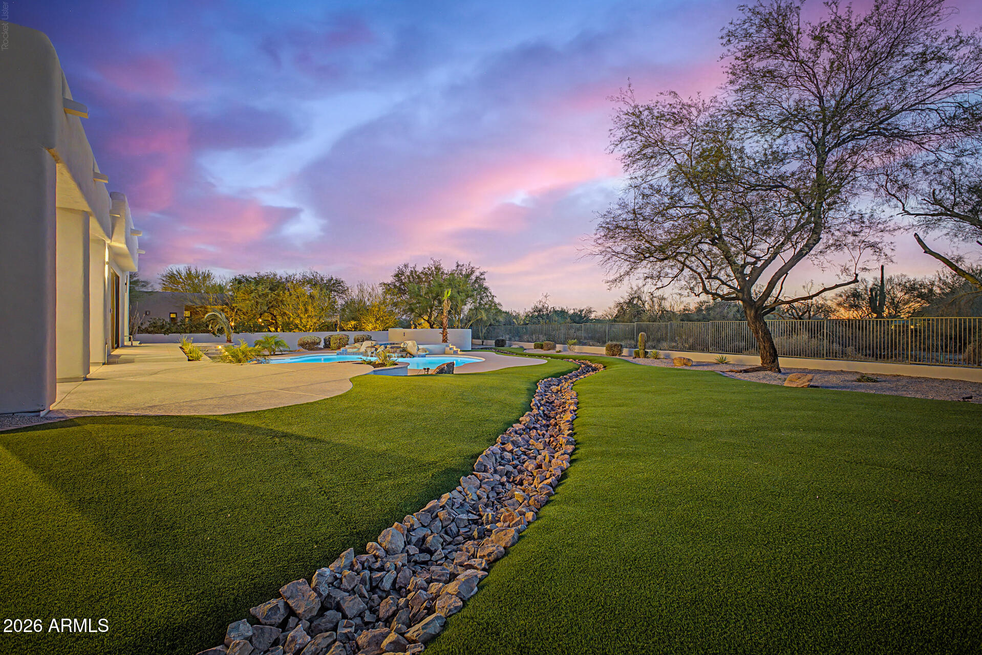 SONORAN HILLS - Residential